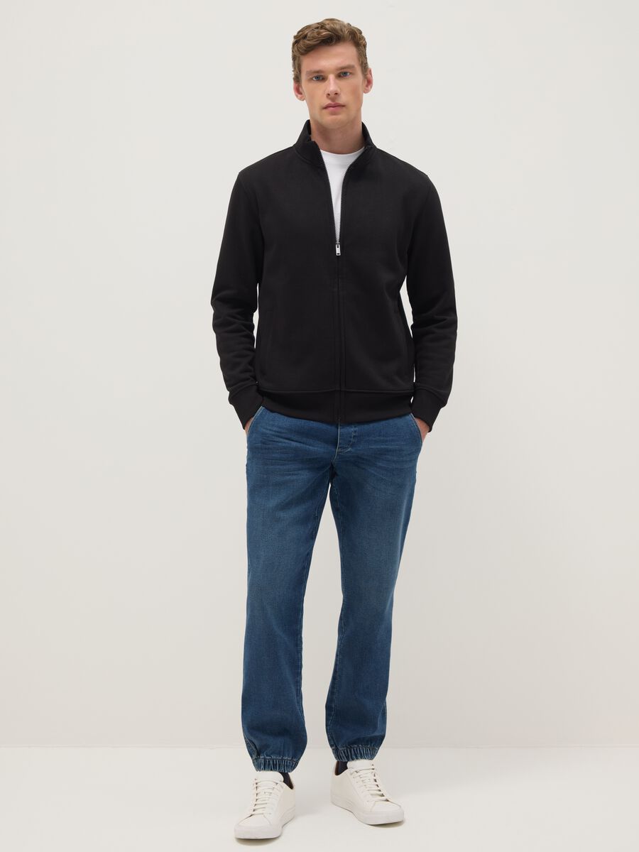 Regular fit blue denim jeans with elastic waistband_0