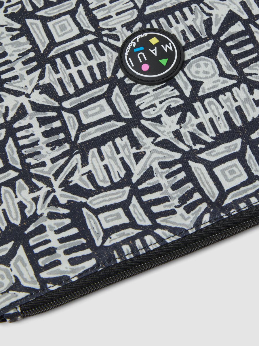 &Pi;&omicron;&lambda;ύ&chi;&rho;&omega;&mu;&omicron; &tau;&sigma;&alpha;&nu;&tau;ά&kappa;&iota; &mu;&epsilon; &gamma;&epsilon;&omega;&mu;&epsilon;&tau;&rho;&iota;&kappa;ό &mu;&omicron;&tau;ί&beta;&omicron;_2