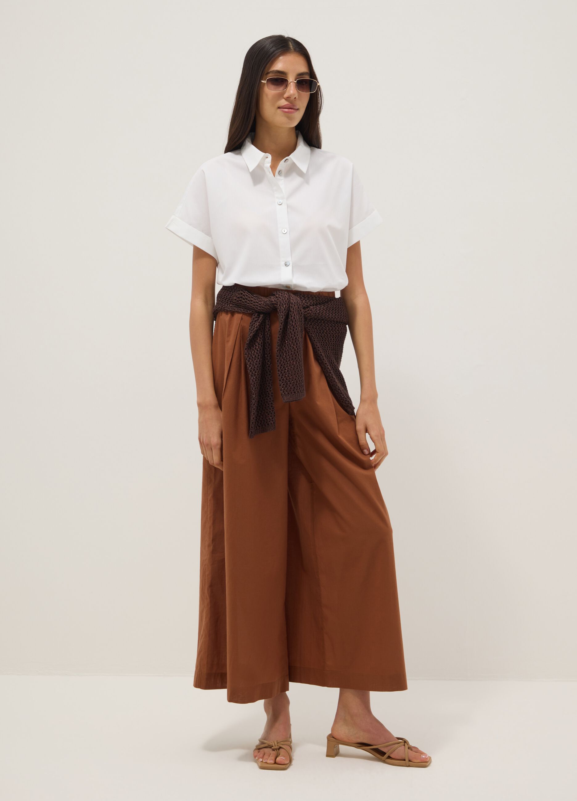 &Lambda;&epsilon;&upsilon;&kappa;ό &kappa;&omicron;&nu;&tau;&omicron;&mu;ά&nu;&iota;&kappa;&omicron; &pi;&omicron;&upsilon;&kappa;ά&mu;&iota;&sigma;&omicron; &alpha;&pi;ό 100% &beta;&alpha;&mu;&beta;ά&kappa;&iota;, regular fit