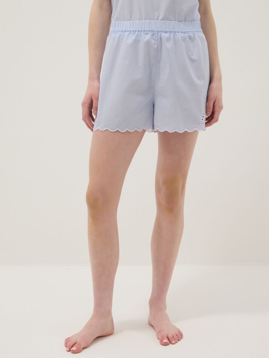 Hellblaue Pyjama-Shorts aus Bio-Baumwolle_1