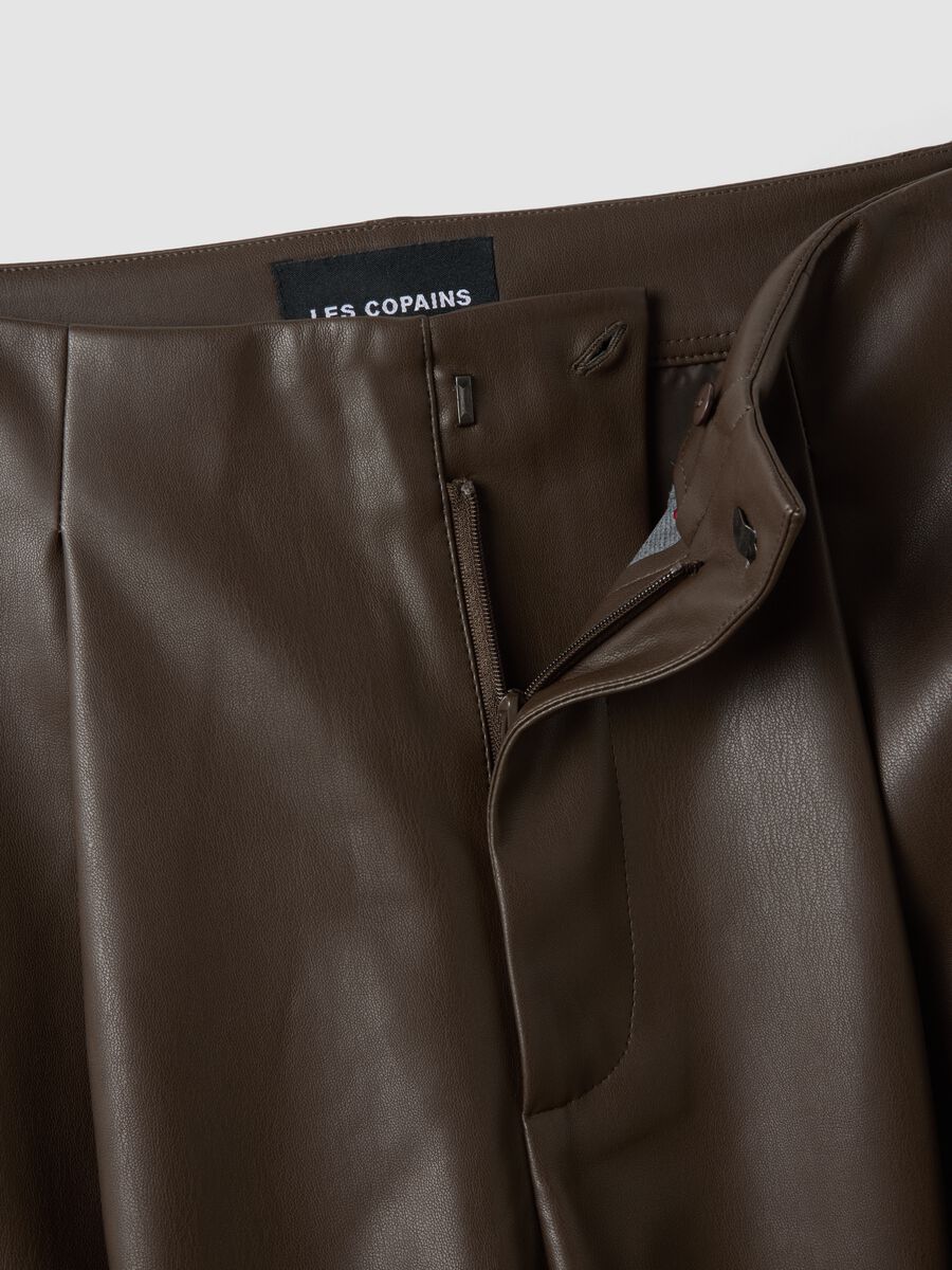 Brown barrel-fit trousers with regular waist_1
