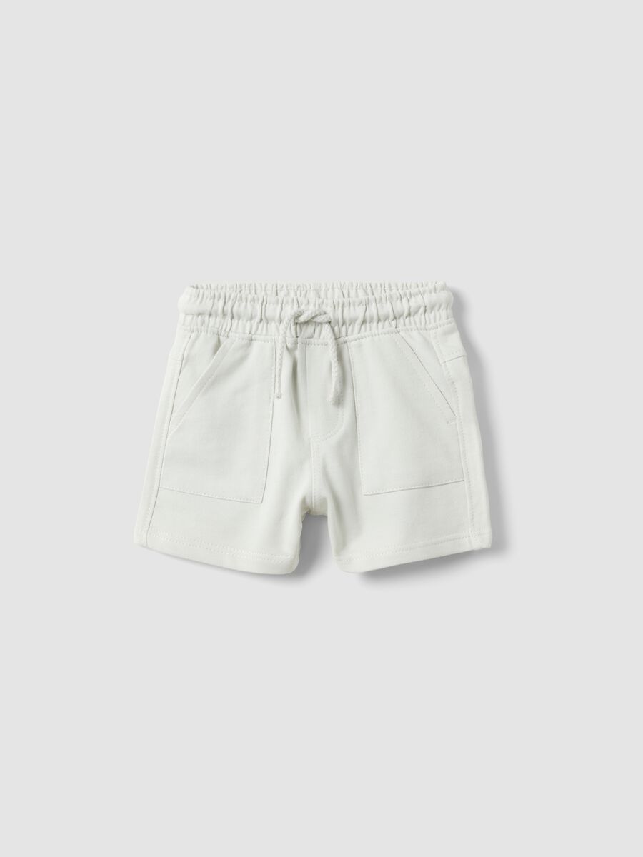 White pure cotton regular fit toddler shorts_0