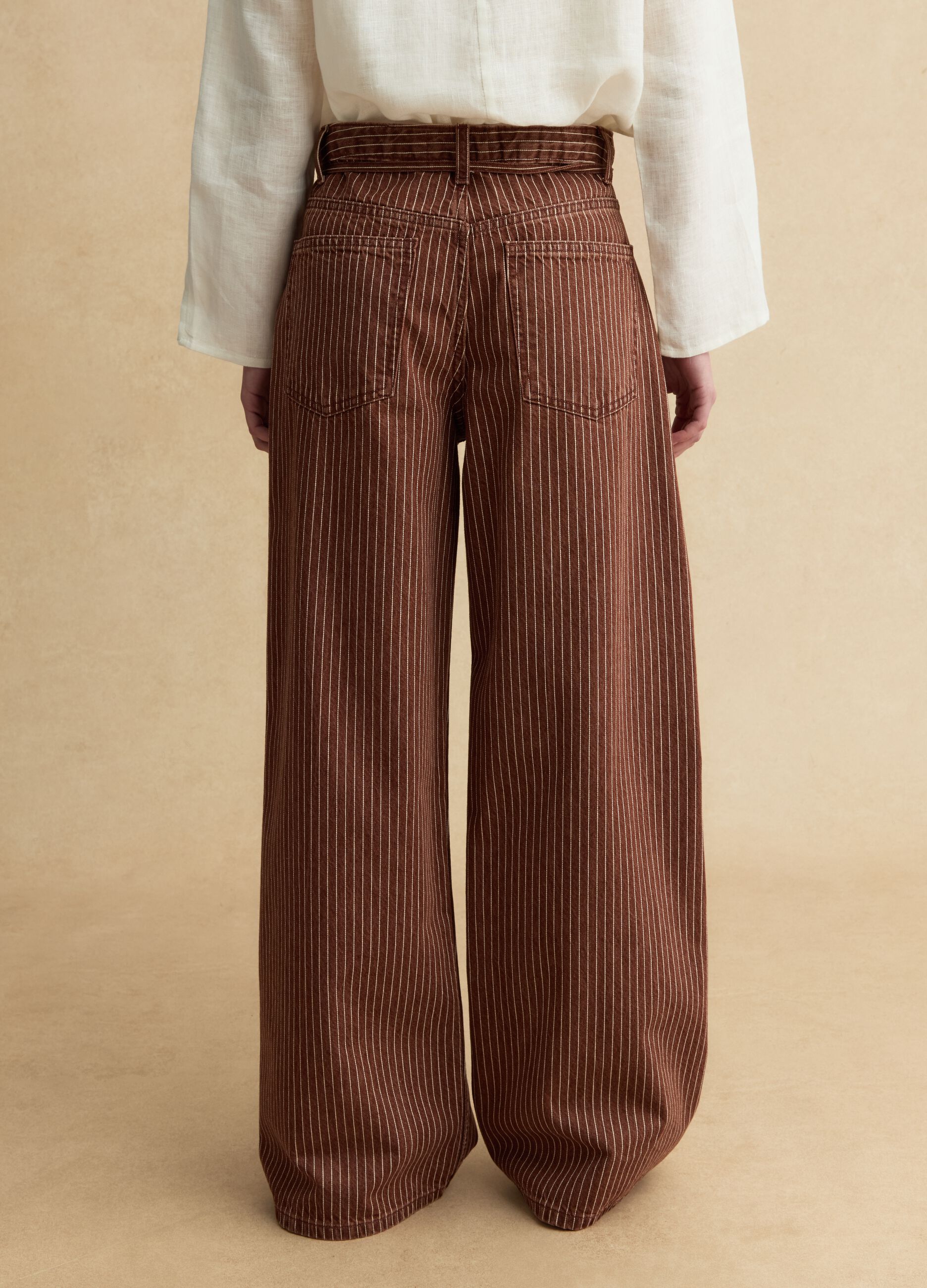 Braun gestreifte Wide-Leg-Hose aus reiner Baumwolle