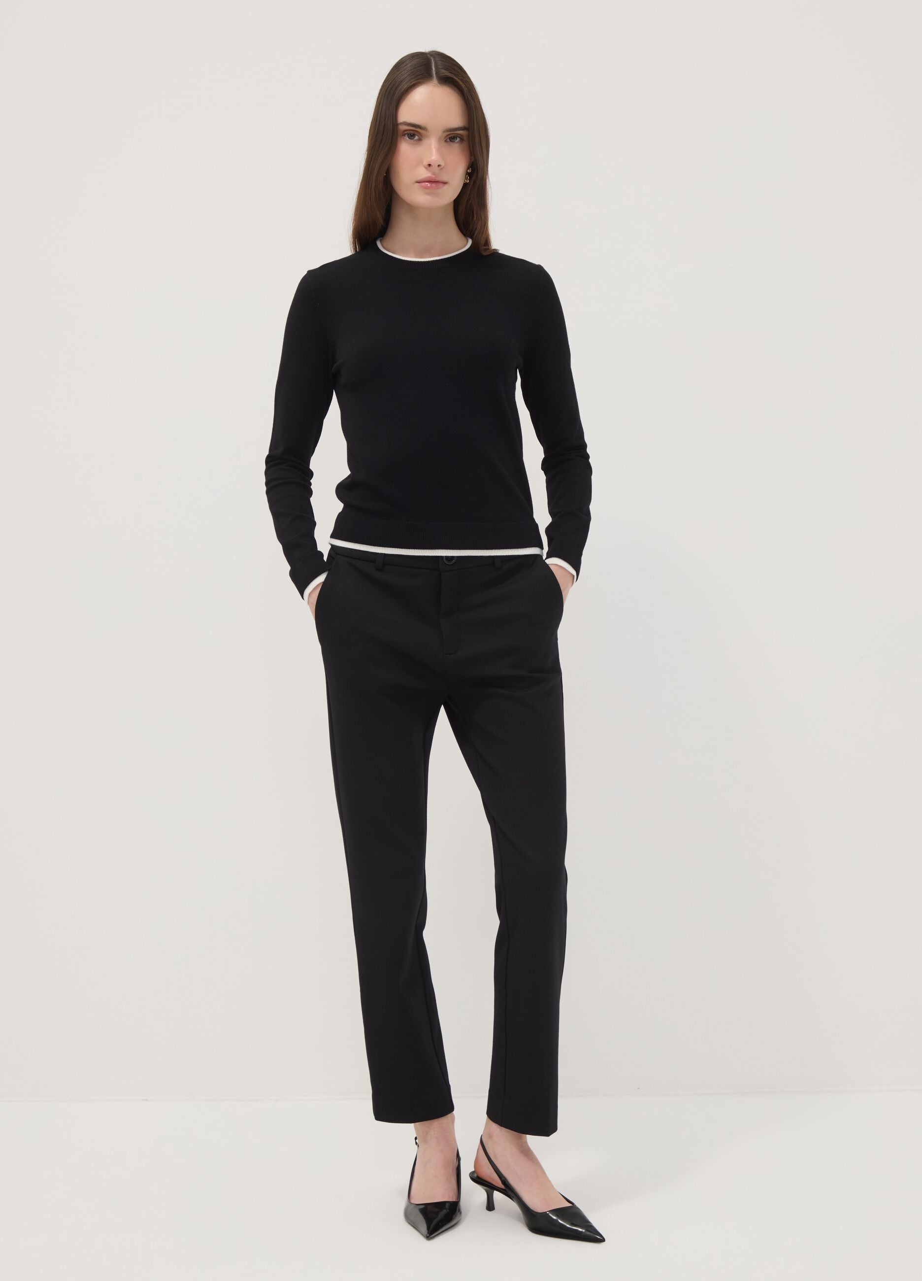 Schwarzes Langarmshirt aus Viskosemischung