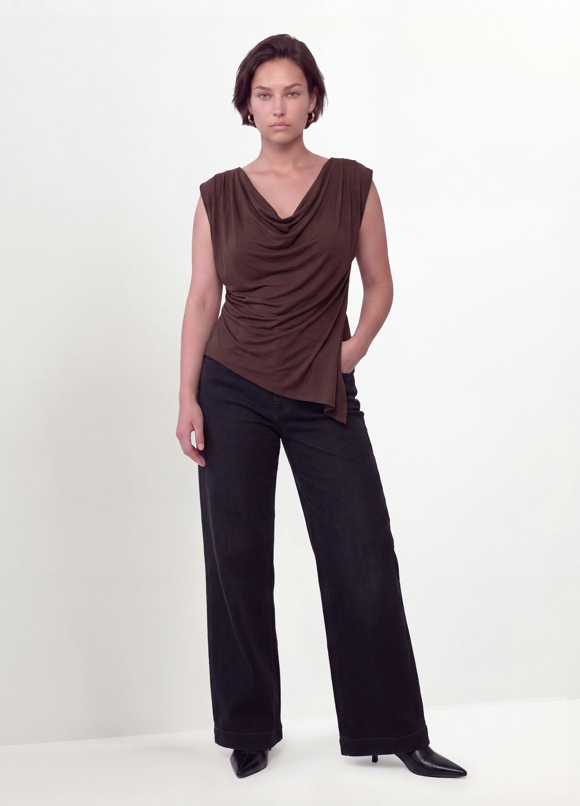 Black cotton and stretch viscose denim jeans with bootcut fit
