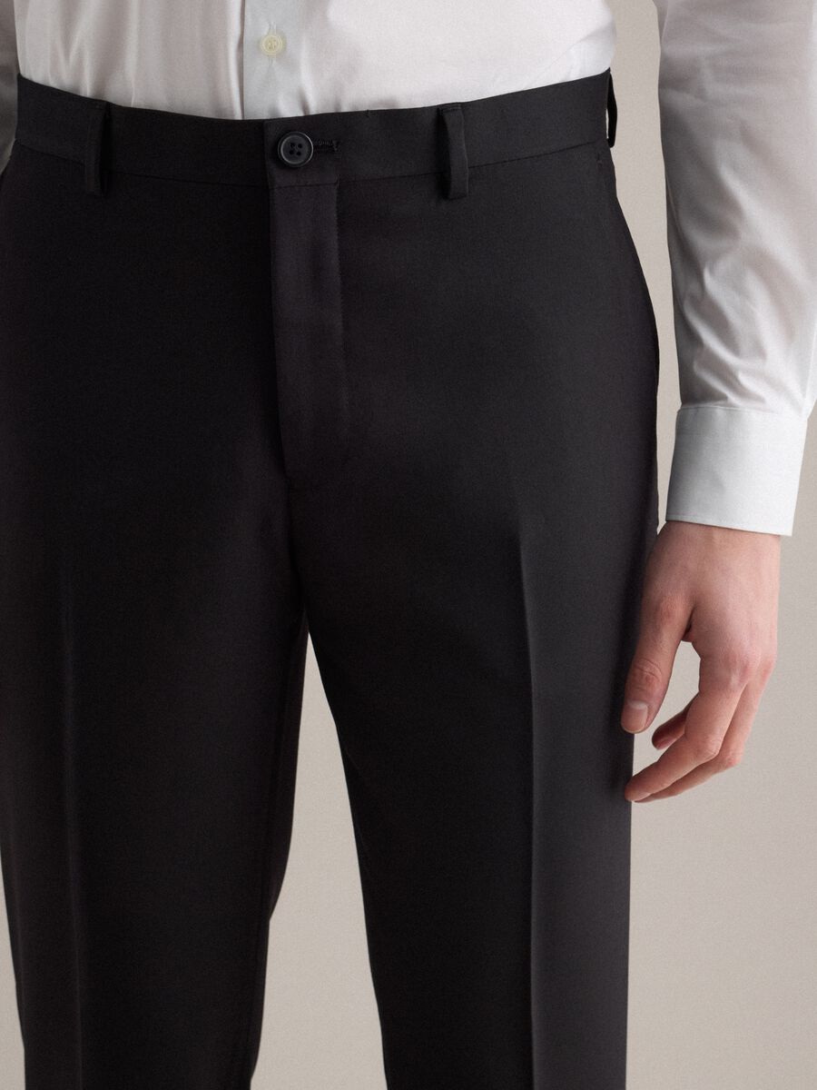 Black elegant slim fit trousers_3