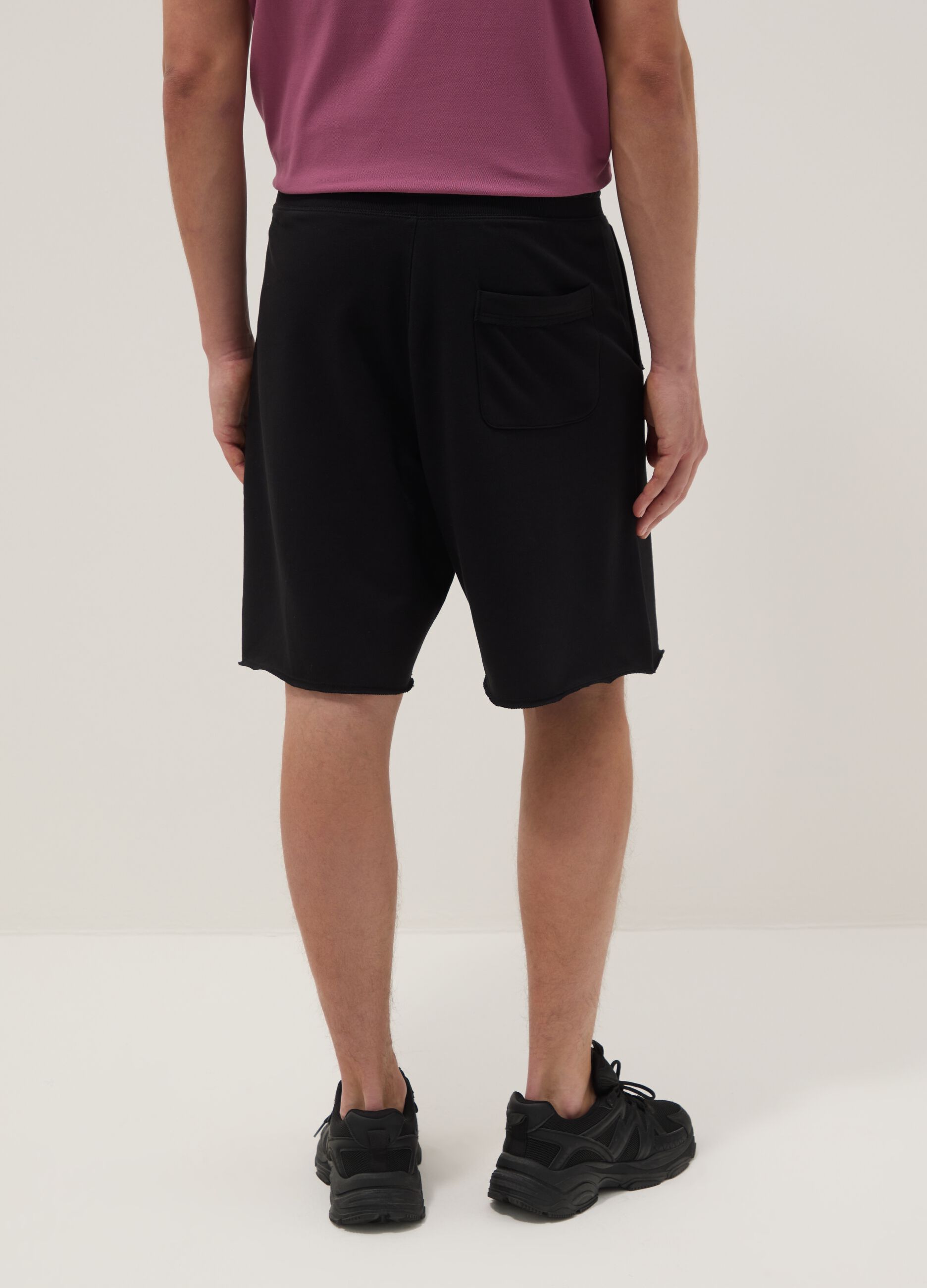 Black relaxed-fit cotton-blend shorts