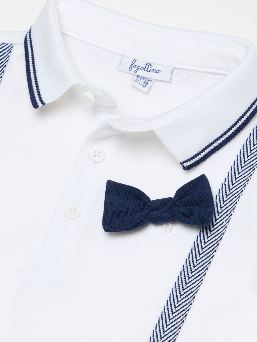 Piquet polo shirt with bow tie and braces_2