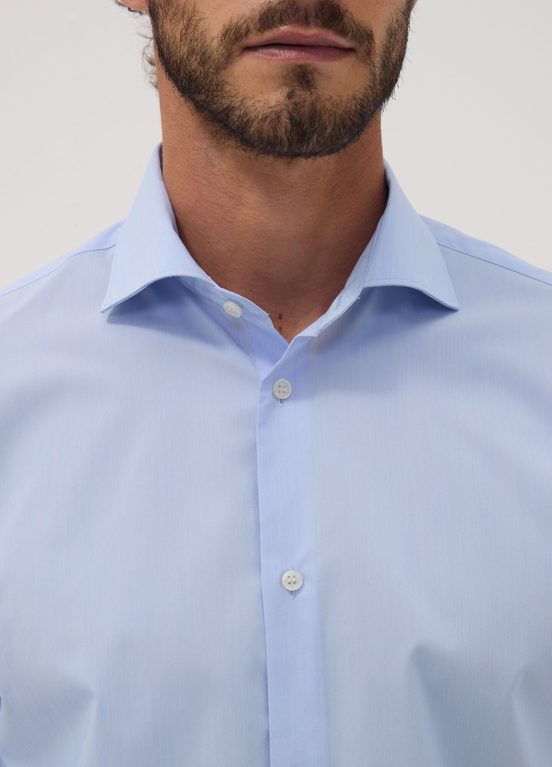 Light blue lyocell-blend shirt with French collar, easy-iron regular fit