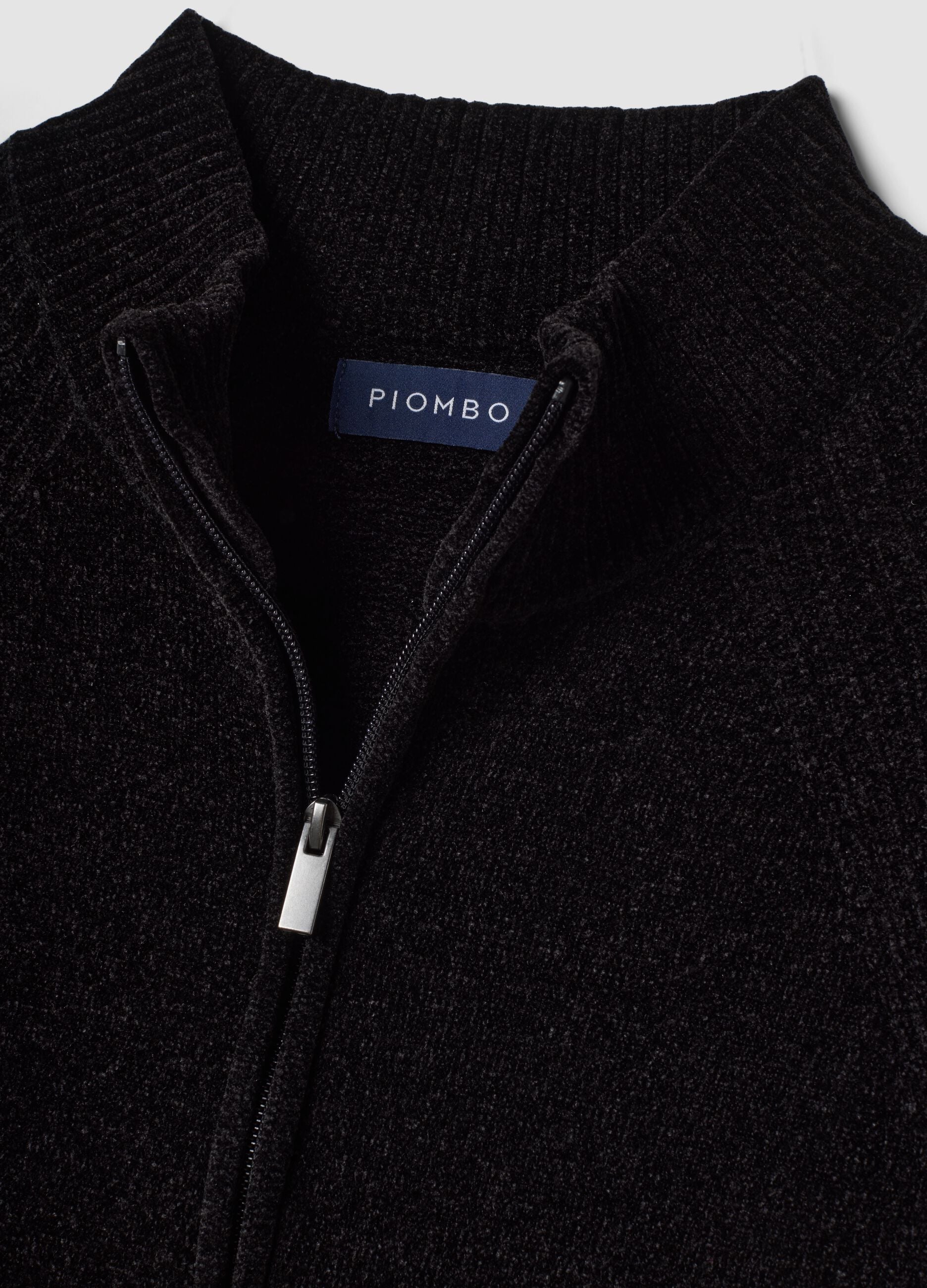 Black full-zip cardigan with collar, regular fit