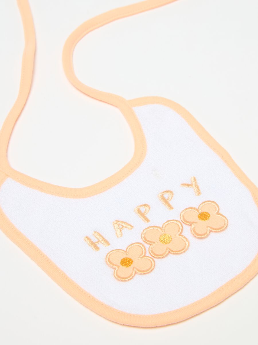 Two-pack organic cotton bibs with embroidery_2