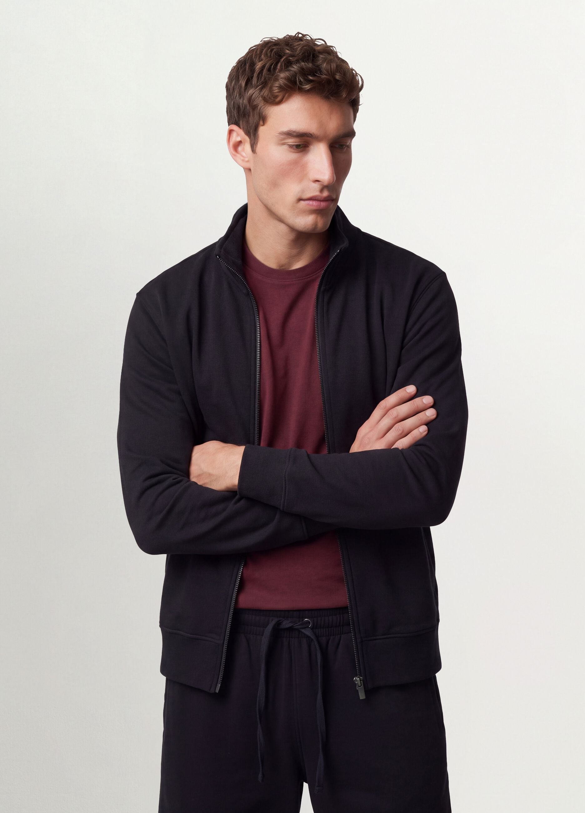 Black cotton-blend sweatshirt with crew neck and zip, regular fit