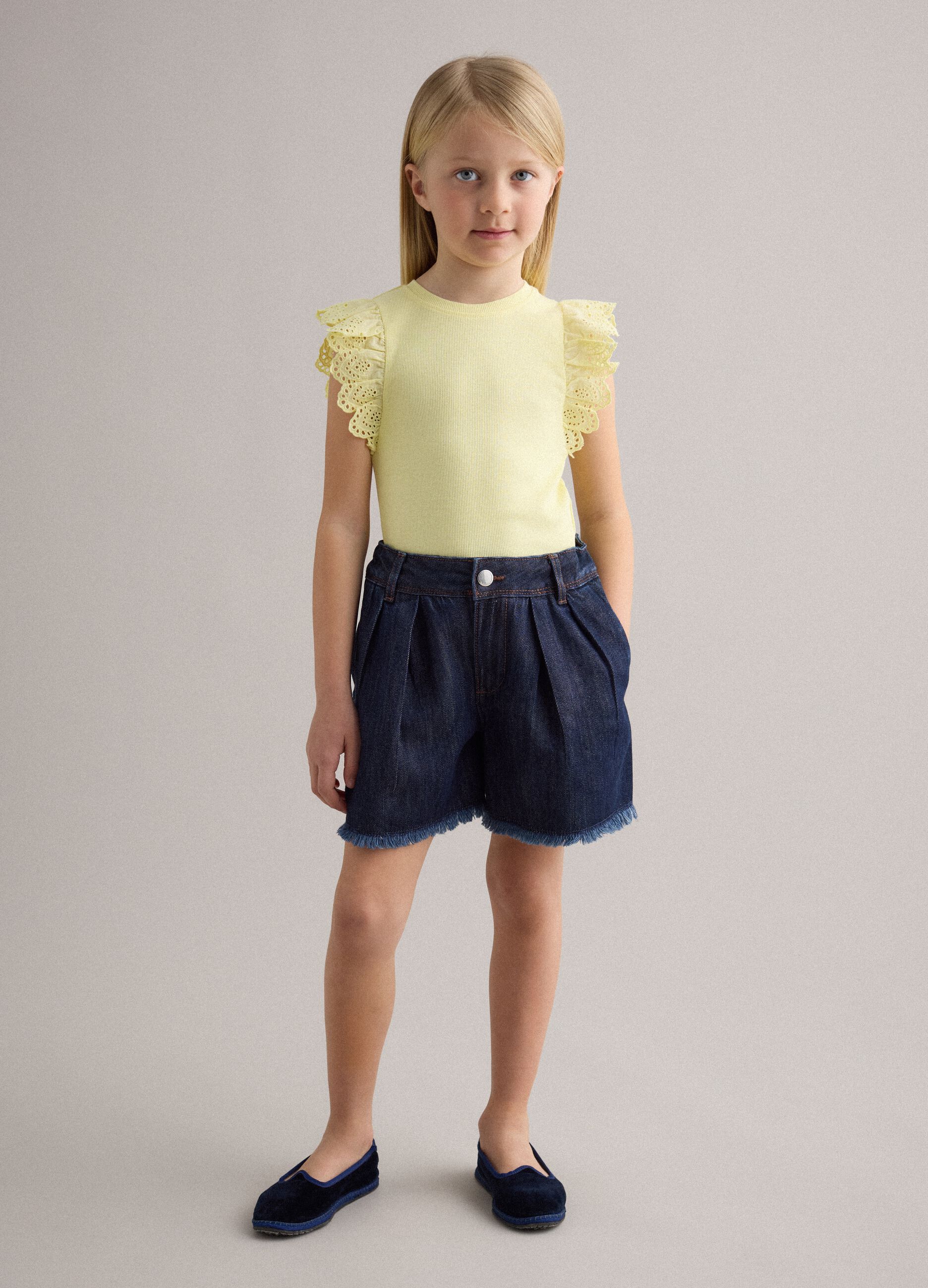 Girls' blue denim cotton blend shorts with regular fit