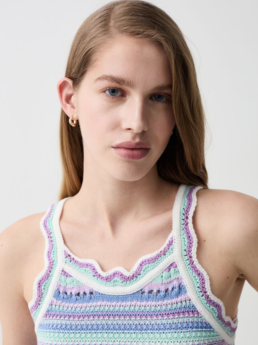 Cropped tank top with multicoloured crochet_1