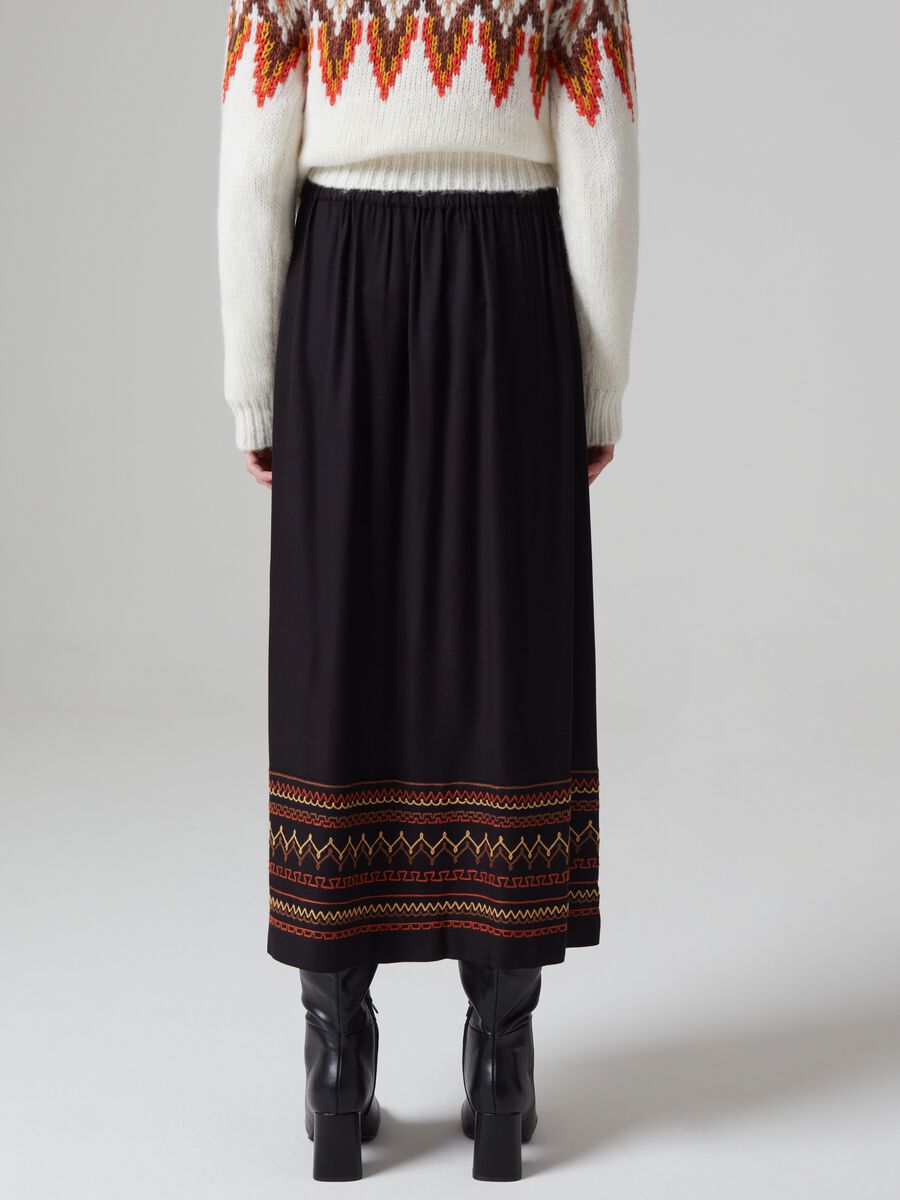 Midi skirt with heritage embroidery_3