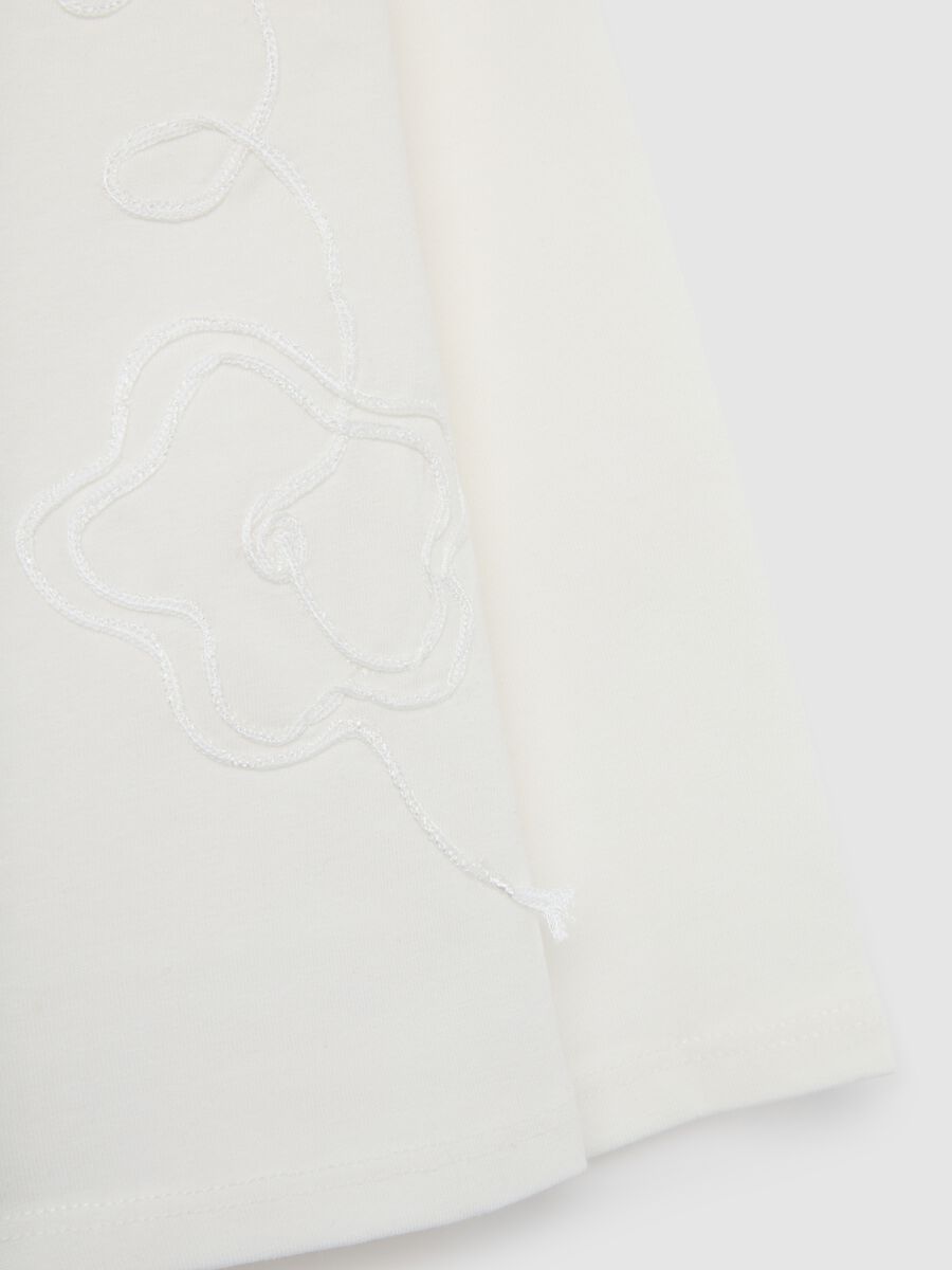 White stretch cotton embroidered girls' top, regular fit_3