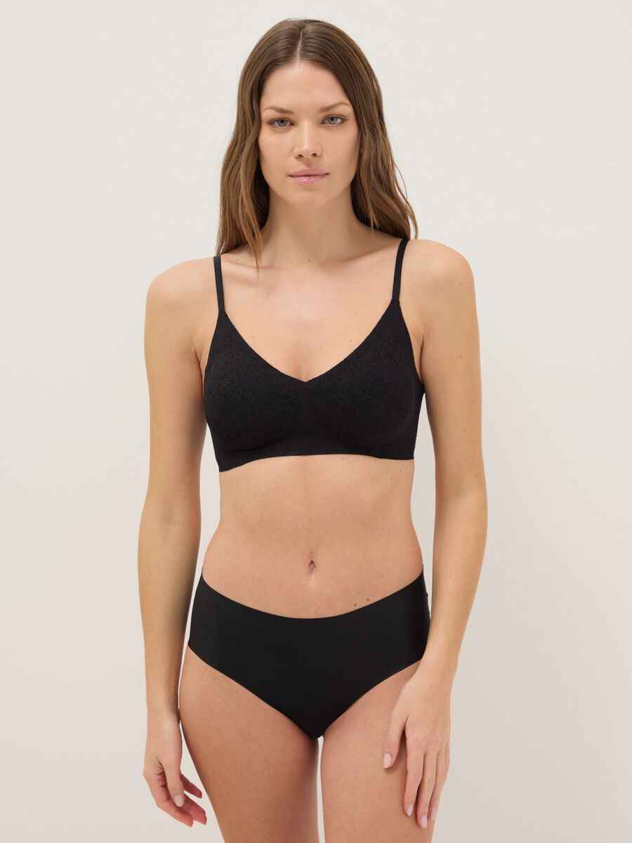Black Lace Bra with Removable Padding_1