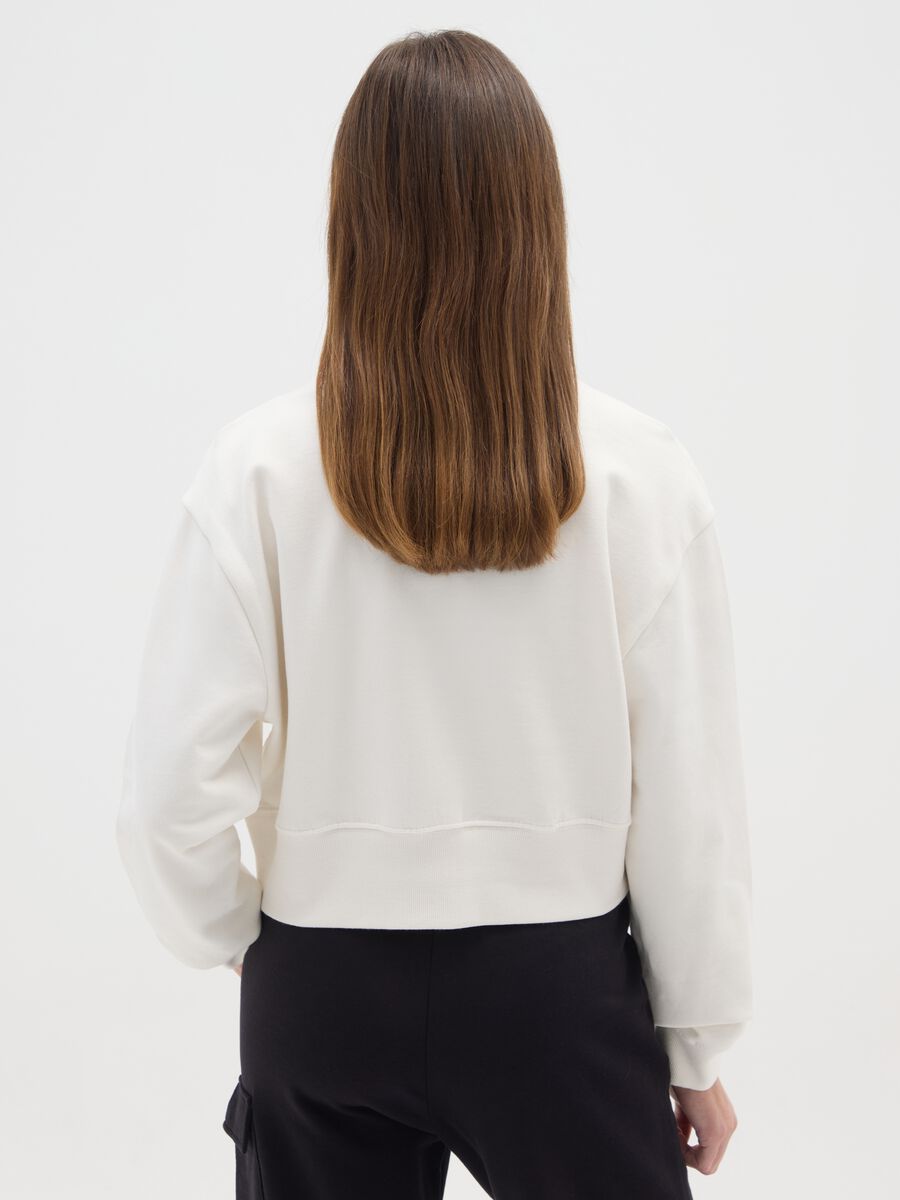 White pure cotton regular fit girl's sweatshirt_1