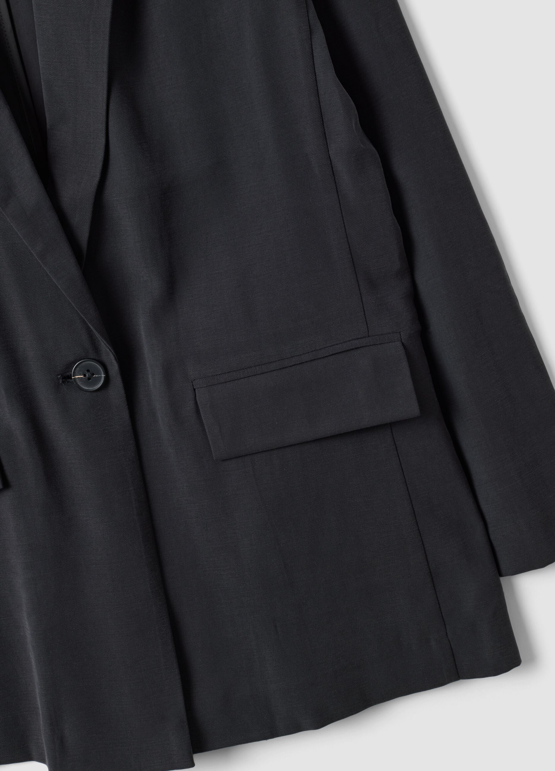 Black regular-fit viscose-blend blazer
