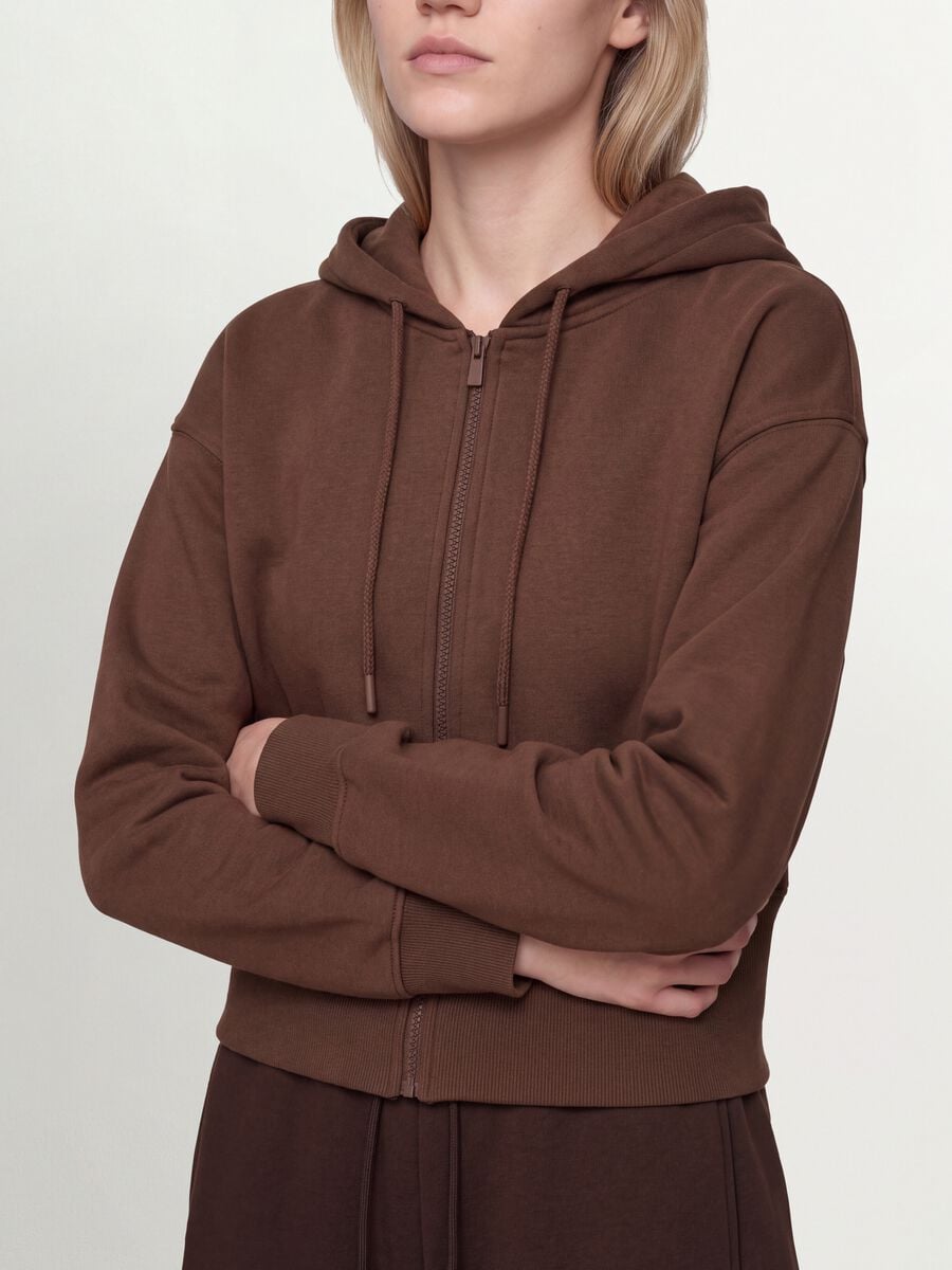Brown fitted cotton-blend hoodie_2