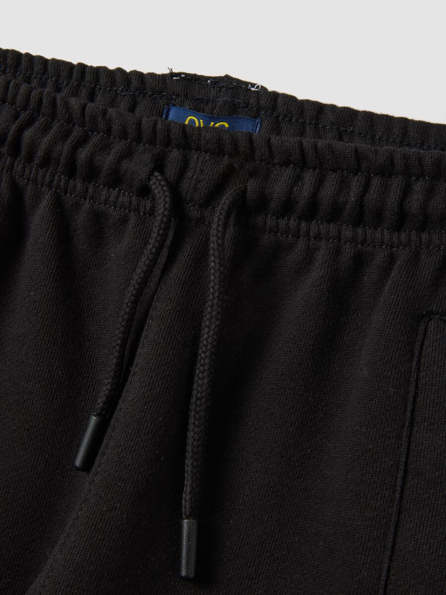 Pantalon jogger noir en coton m&eacute;lang&eacute; avec zips aux chevilles_2