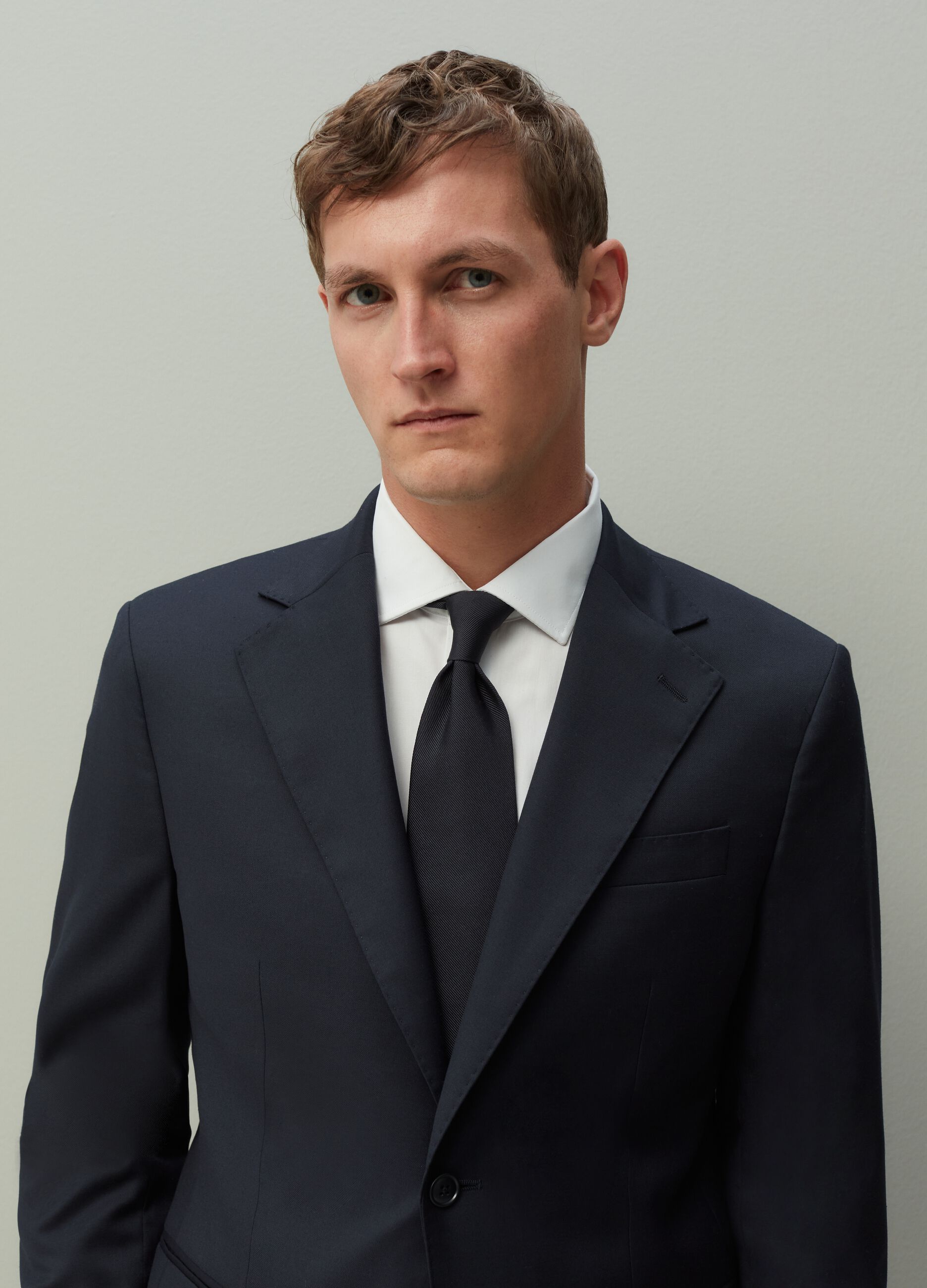 Regular-fit navy blue formal blazer