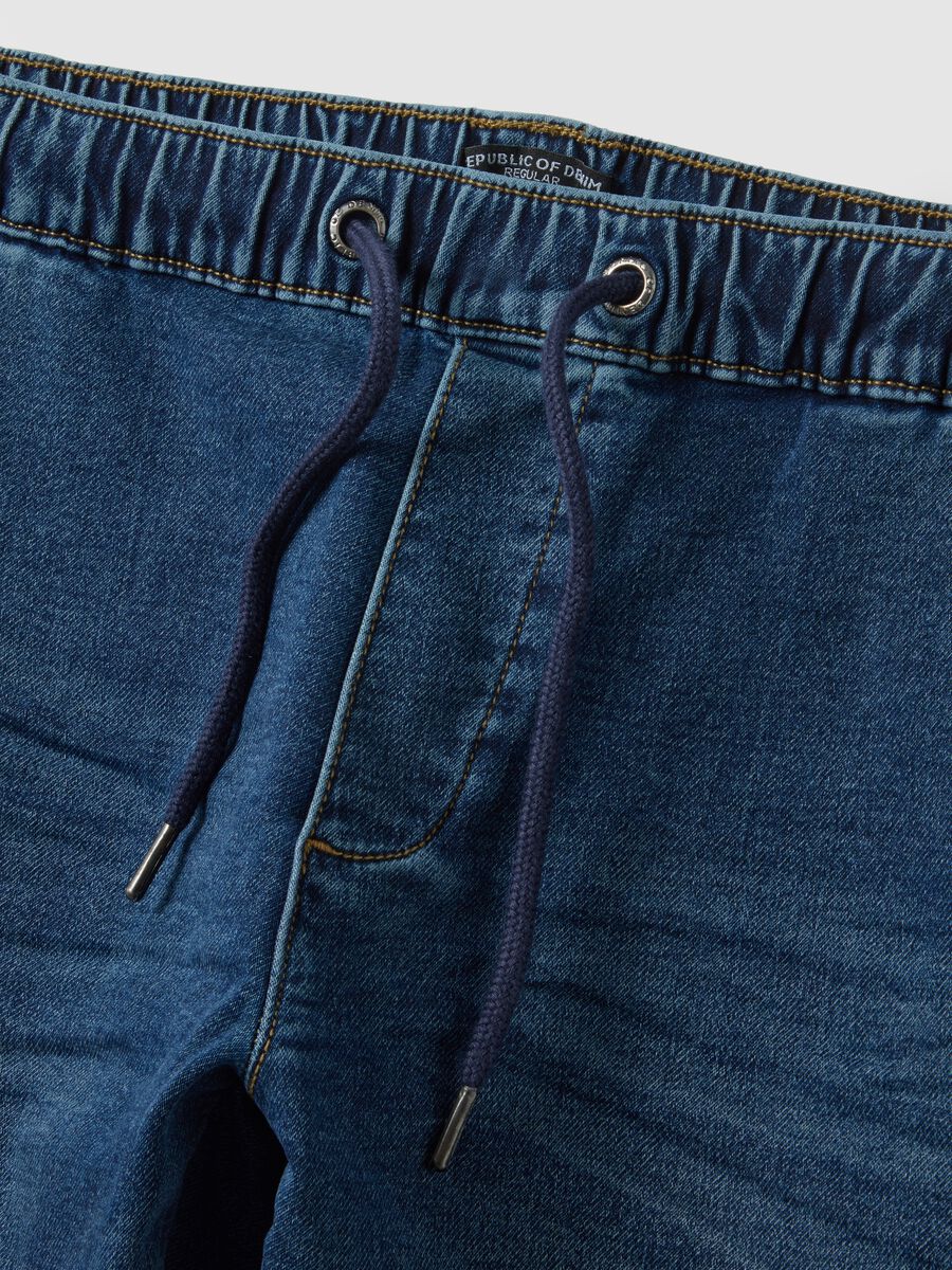 Regular fit blue denim jeans with elastic waistband_5