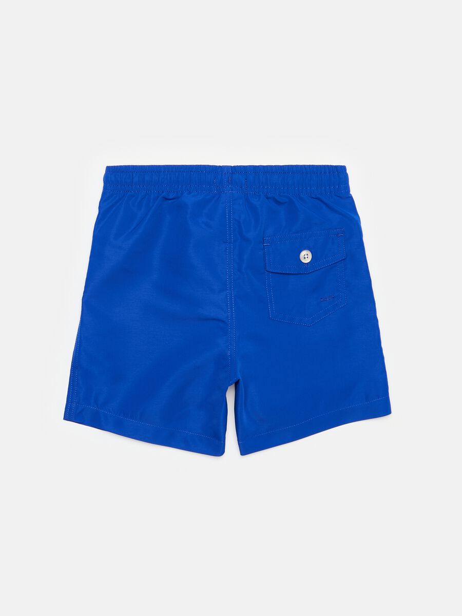Swimming trunks with drawstring and logo embroidery_1