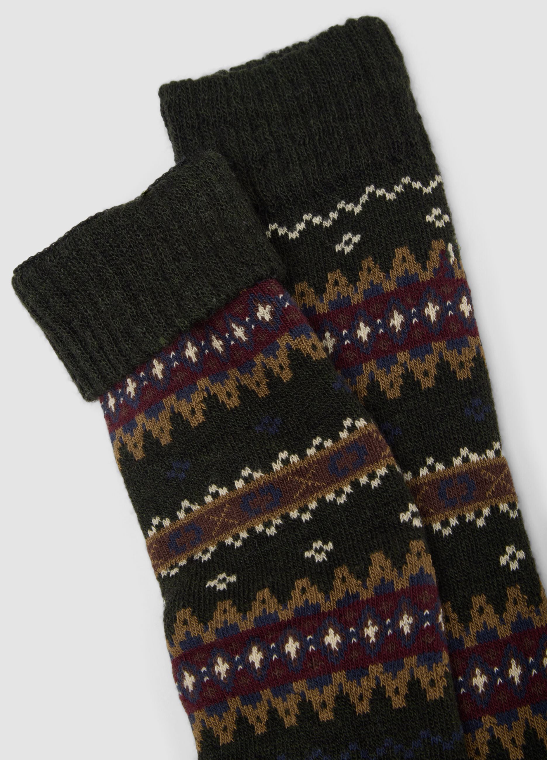 Lange gr&uuml;ne Socken aus Baumwolle und elastischer Wolle