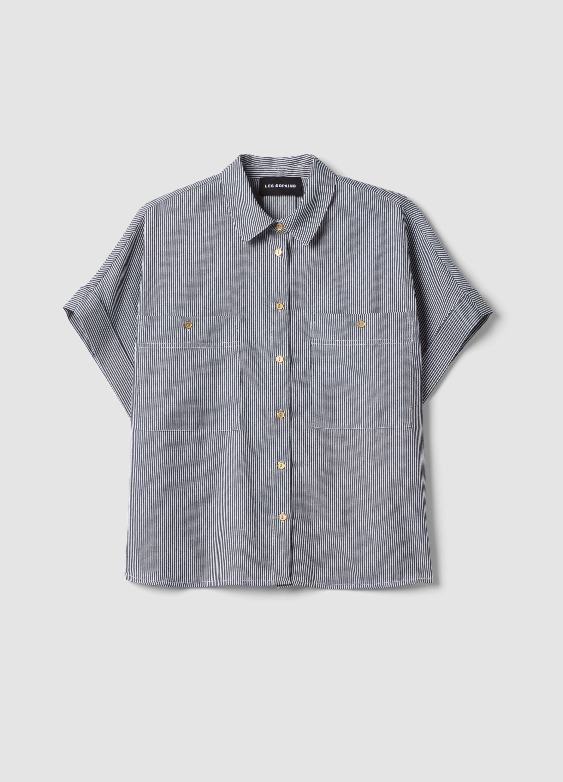 Blue striped short-sleeve shirt