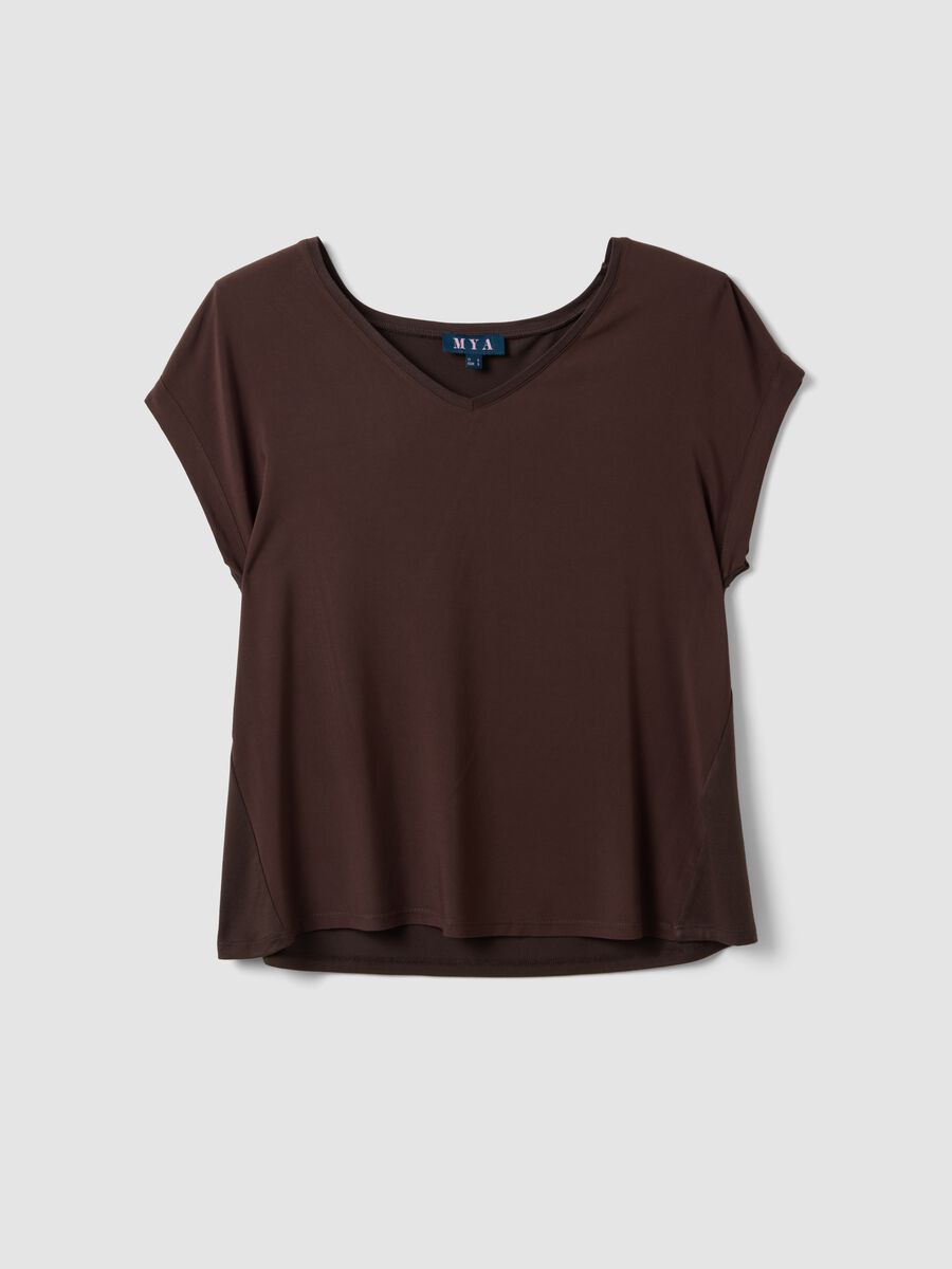 Braunes T-Shirt aus reiner Viskose mit V-Ausschnitt, Regular Fit_0