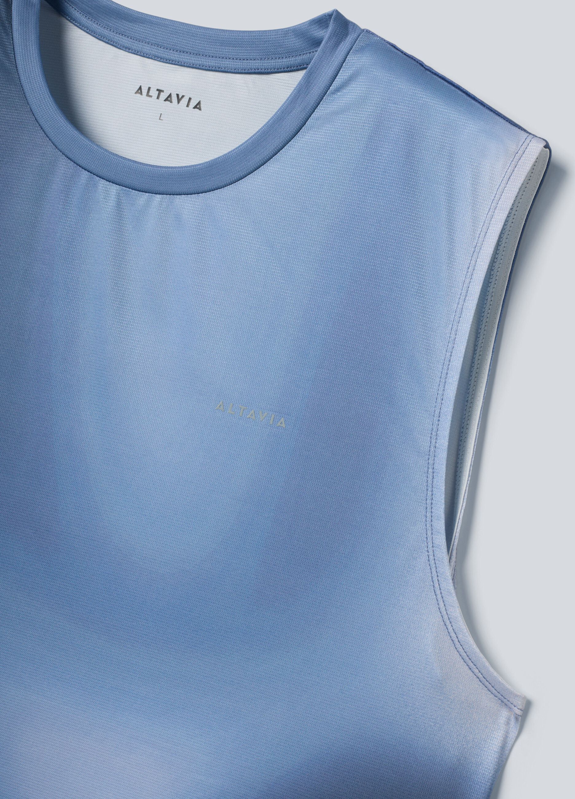Hellblaues ALTAVIA COURT Tanktop aus Stretchmaterial mit Tie-Dye-Effekt