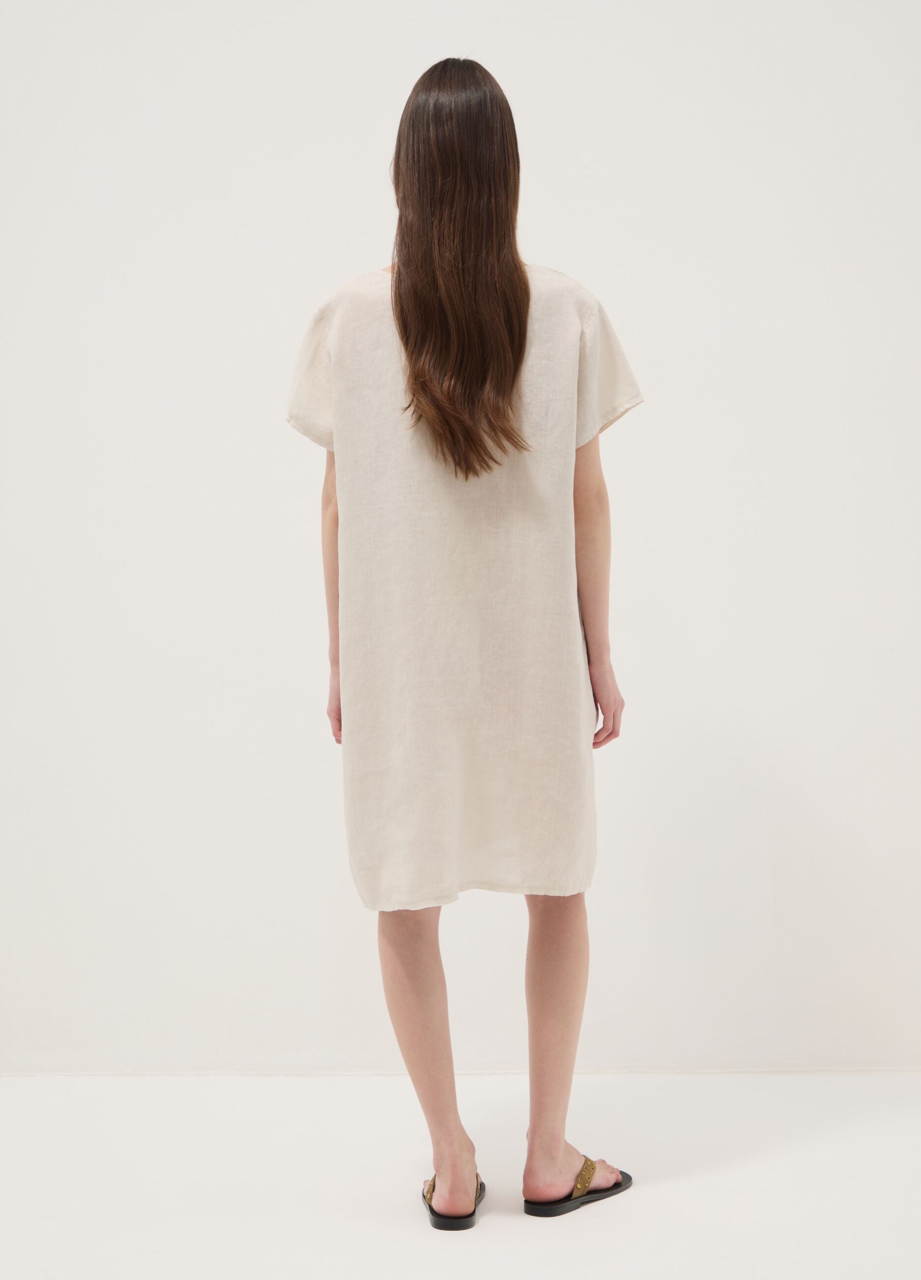 Beige pure linen dress with patch pockets, regular fit