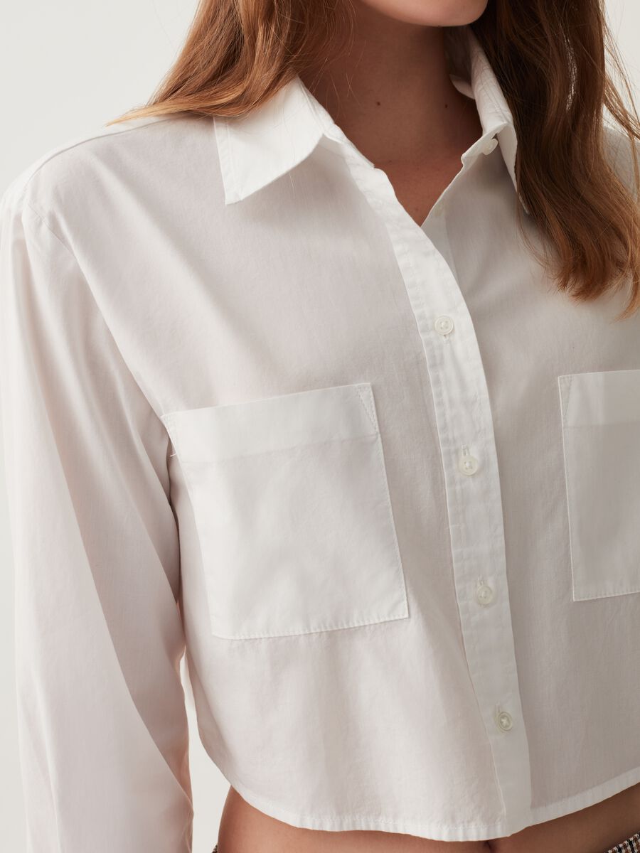 Cropped shirt with pockets_3