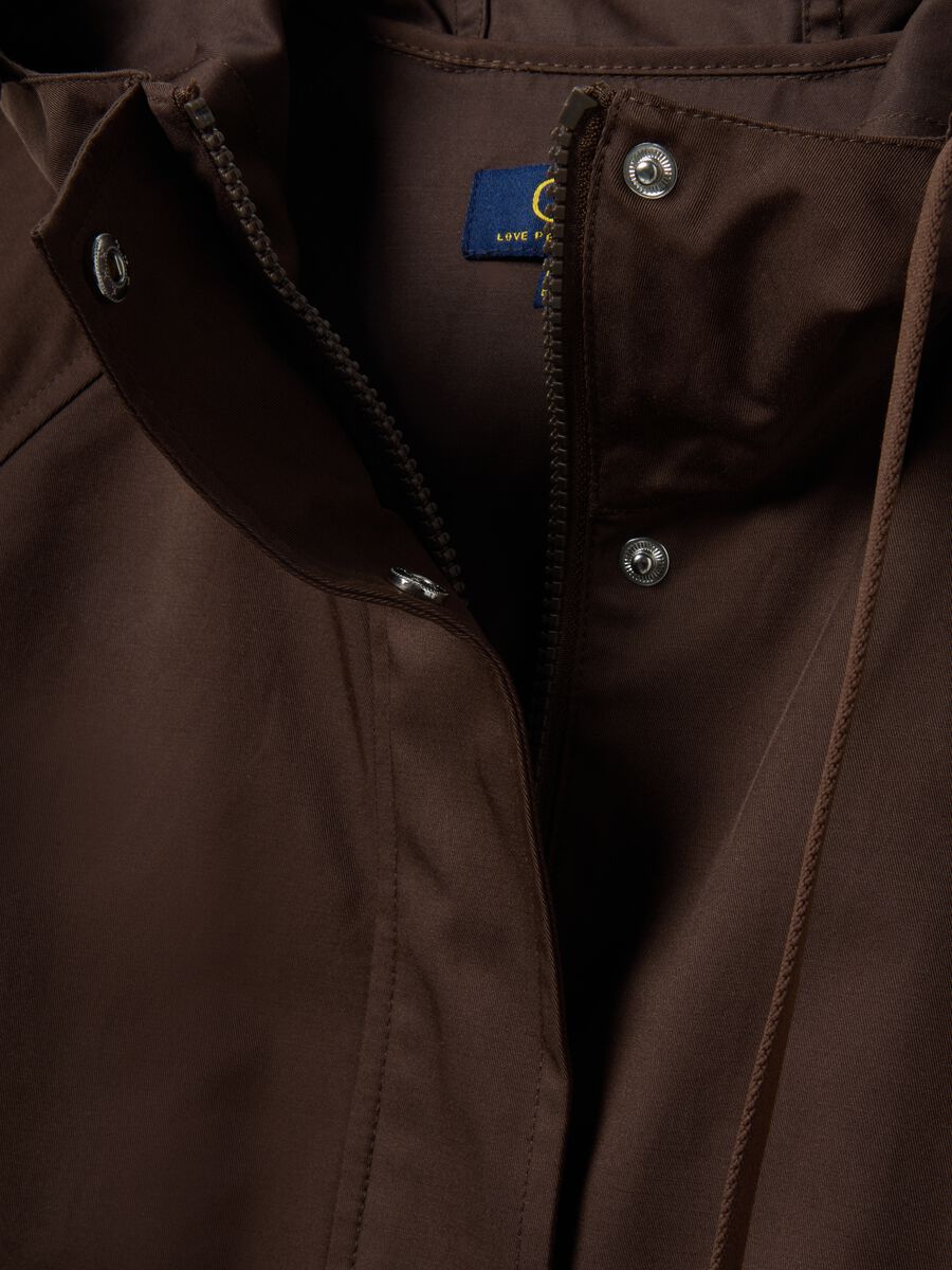 Brown cotton blend regular fit jacket with zip and hood_5