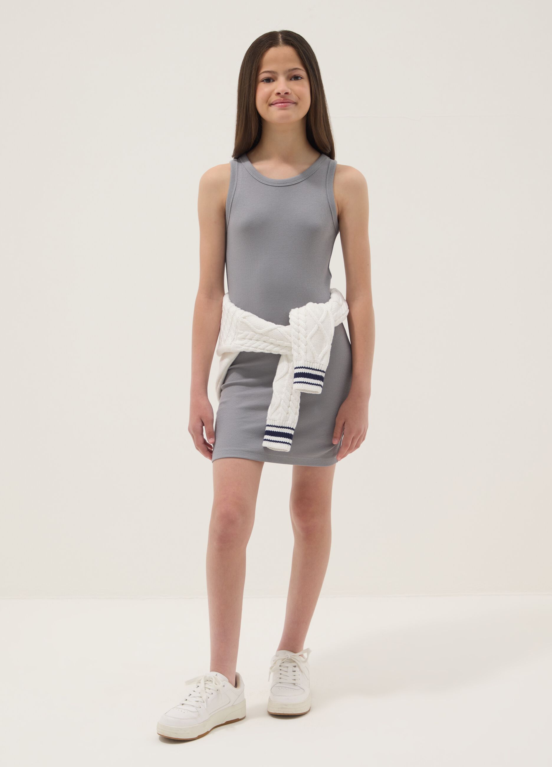 Girls&rsquo; fitted sleeveless dress in grey stretch cotton