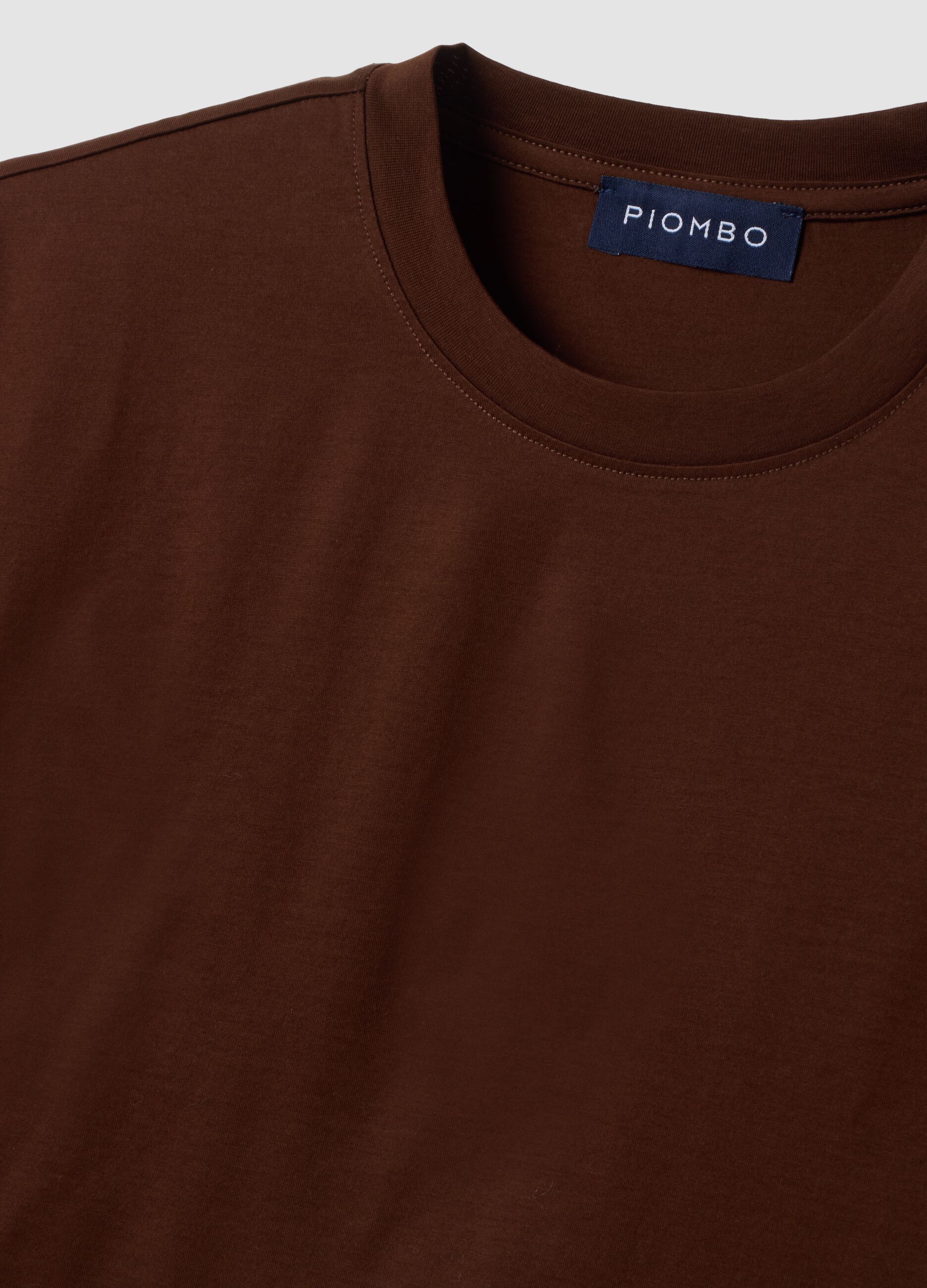 Brown pure cotton jersey T-shirt with relaxed fit crew neck