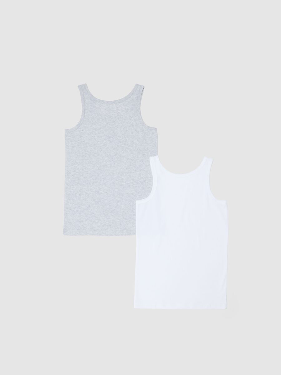 Multicoloured pure cotton tank top twin pack for boys with regular fit_1