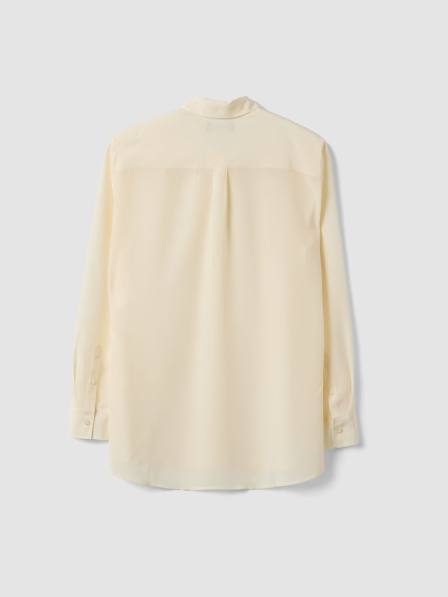 Camicia beige in pura seta con colletto classico regular fit_2