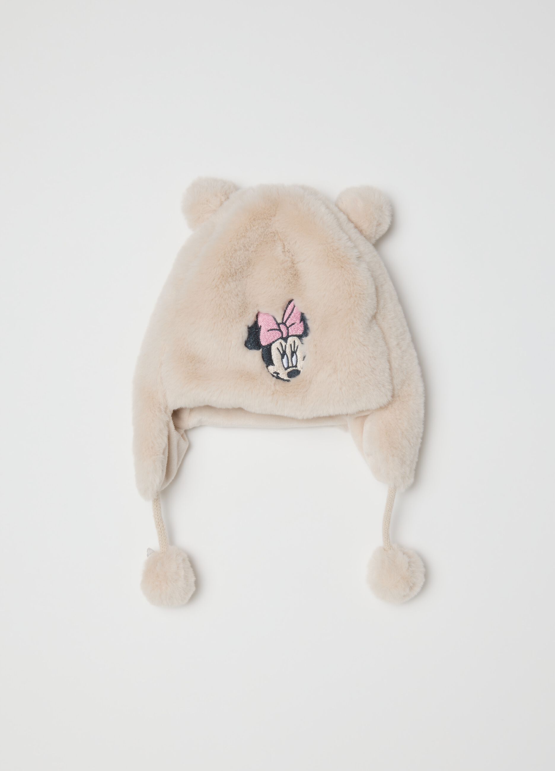 Cappello bianco con paraorecchie e pon pon
