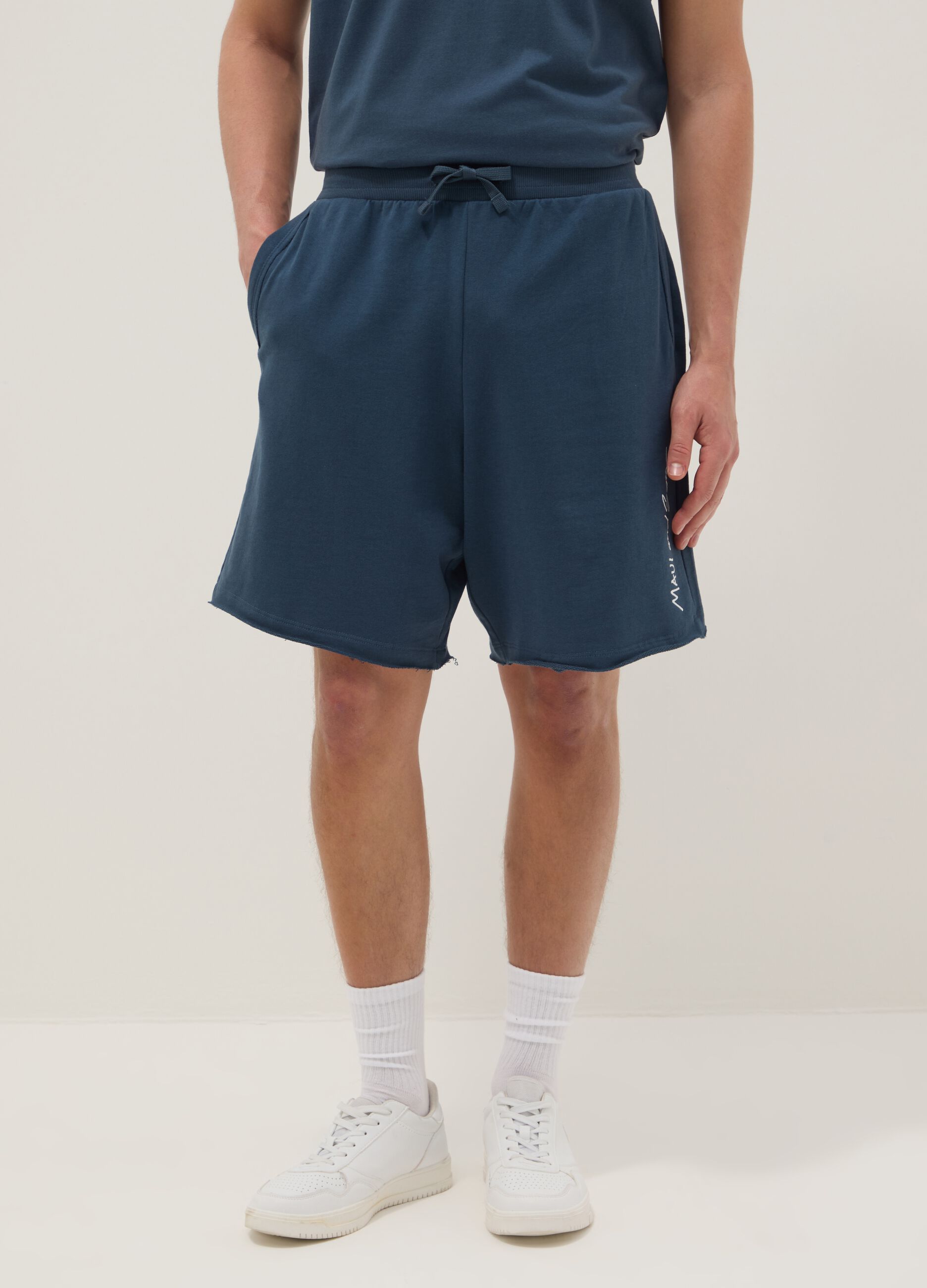 Blue pure cotton Bermuda shorts with elasticated waist
