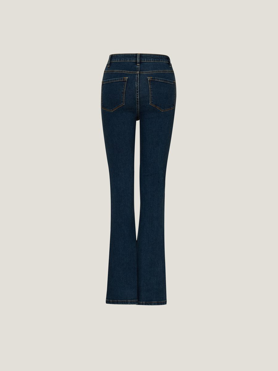 Ultra-slim flare-fit jeans_5