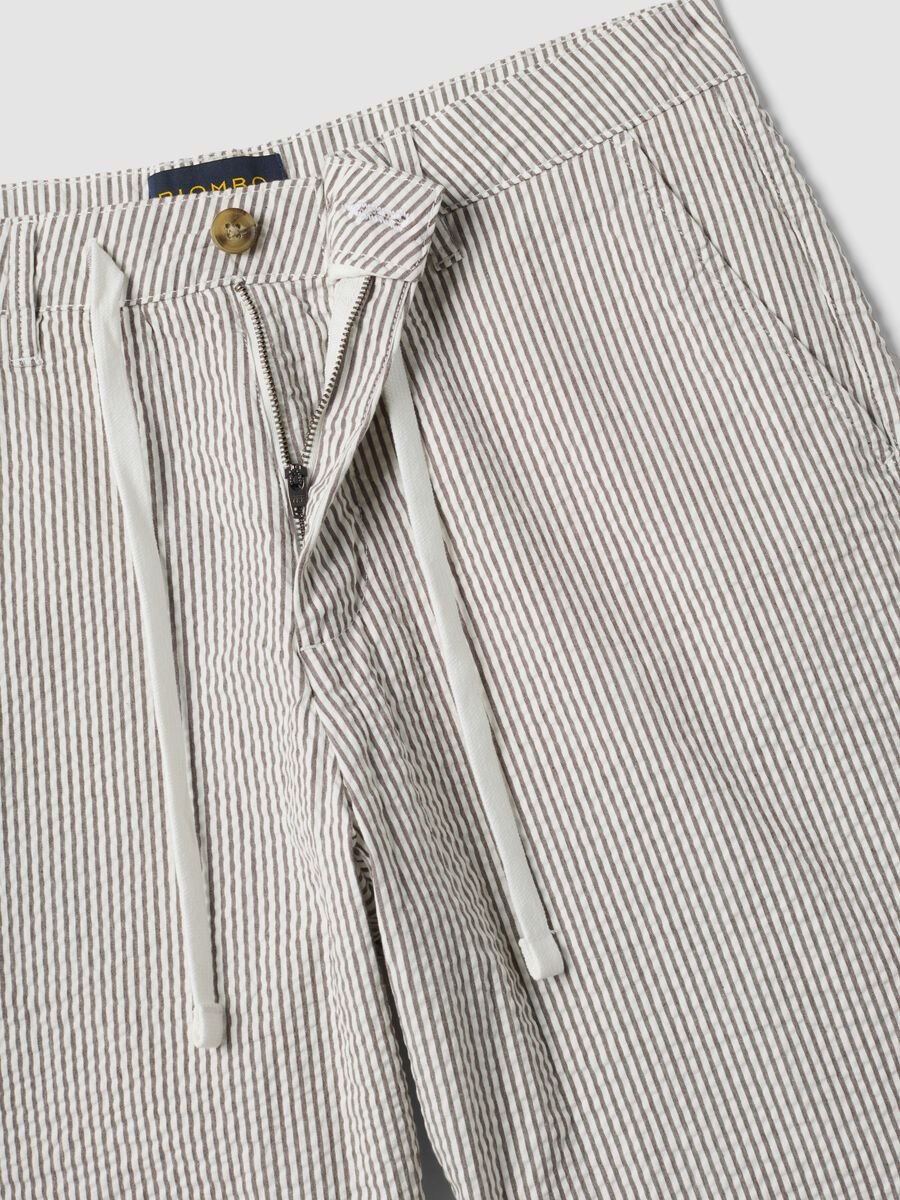Multicolour striped regular-fit stretch cotton shorts_5
