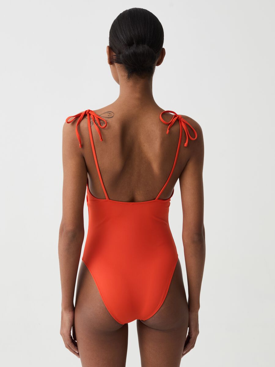One-piece swimsuit with spaghetti straps_2