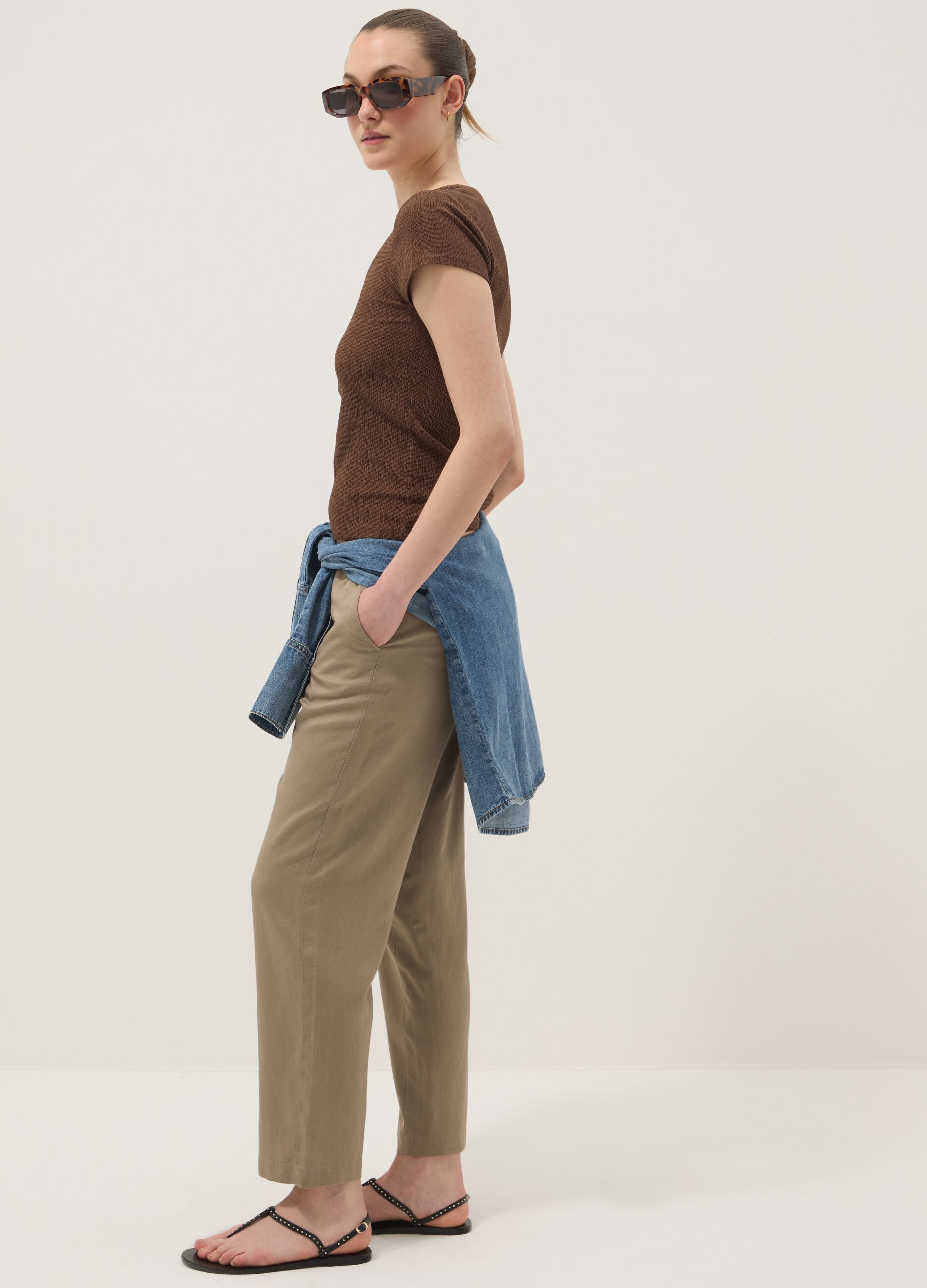 Beige viscose and linen blend straight-fit trousers with drawstring
