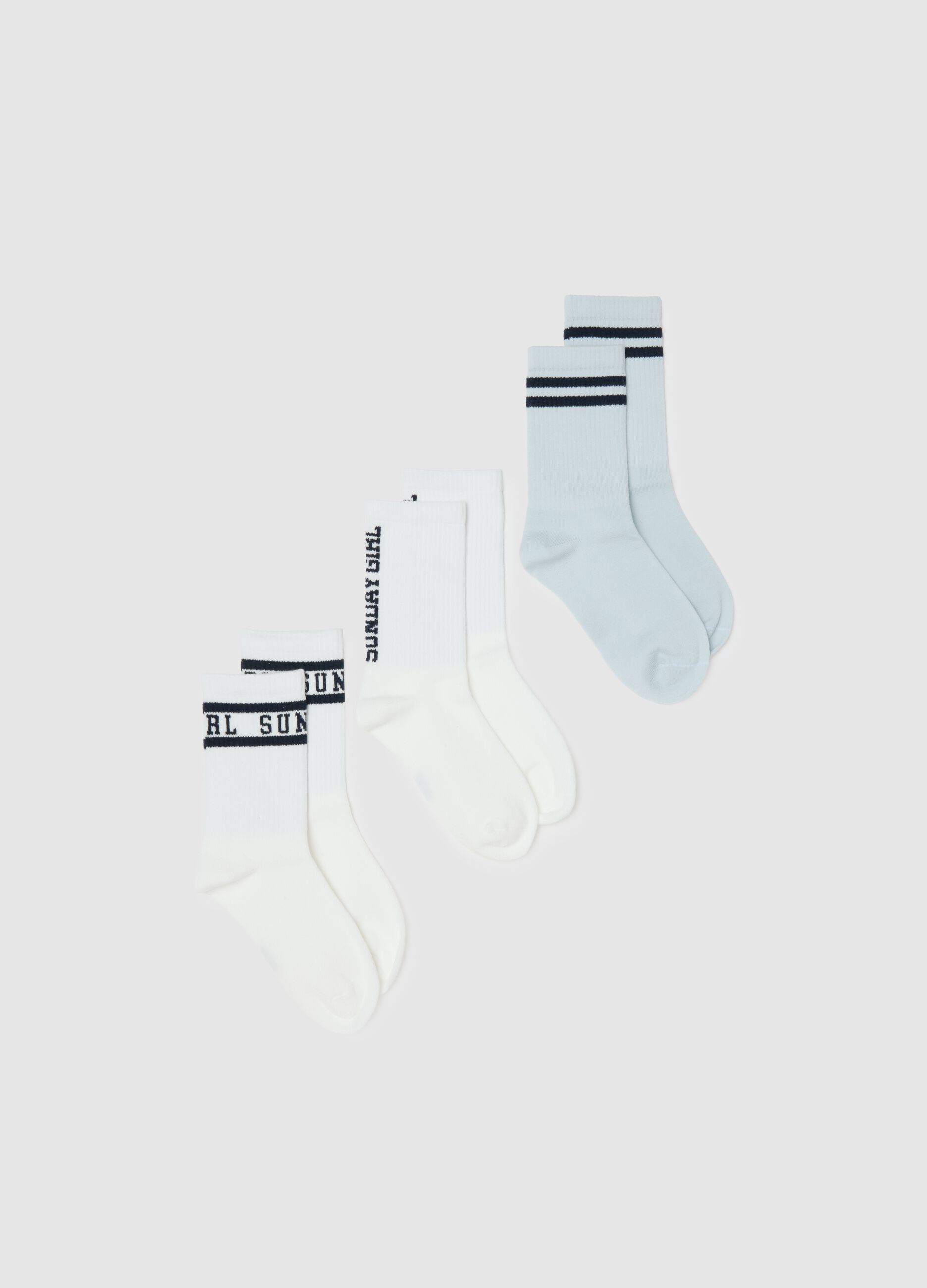 &Tau;&rho;ί&pi;&alpha;&kappa; &pi;&alpha;&iota;&delta;&iota;&kappa;έ&sigmaf; &kappa;ά&lambda;&tau;&sigma;&epsilon;&sigmaf; &sigma;&epsilon; &pi;&omicron;&lambda;&lambda;ά &chi;&rho;ώ&mu;&alpha;&tau;&alpha; &alpha;&pi;ό &mu;&epsilon;ί&gamma;&mu;&alpha; &beta;&alpha;&mu;&beta;&alpha;&kappa;&iota;&omicron;ύ, &kappa;&alpha;&nu;&omicron;&nu;&iota;&kappa;ή &epsilon;&phi;&alpha;&rho;&mu;&omicron;&gamma;ή