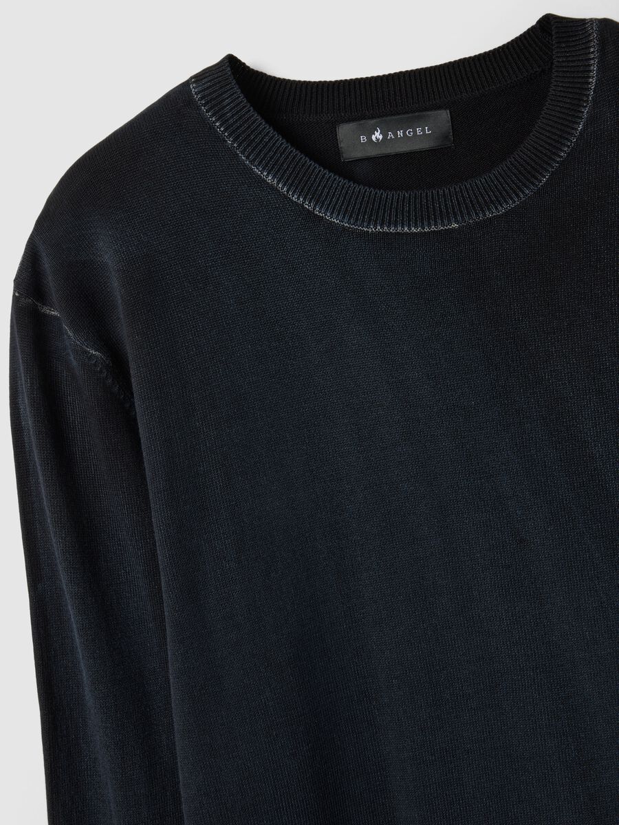 &Mu;&alpha;ύ&rho;&omicron; &pi;&omicron;&upsilon;&lambda;ό&beta;&epsilon;&rho; &sigma;&epsilon; &sigma;&tau;&epsilon;&nu;ή &epsilon;&phi;&alpha;&rho;&mu;&omicron;&gamma;ή &alpha;&pi;ό &kappa;&alpha;&theta;&alpha;&rho;ό &beta;&alpha;&mu;&beta;ά&kappa;&iota;_5