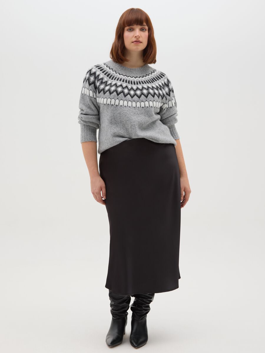 Black skirt in stretch satin fabric_0