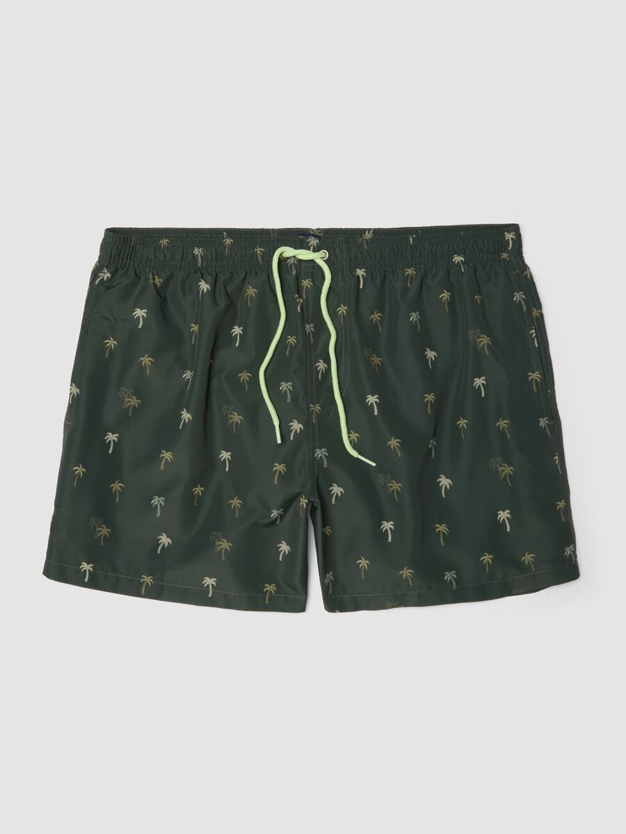 Gr&uuml;ne Boxer-Badeshorts mit Palmenprint_0