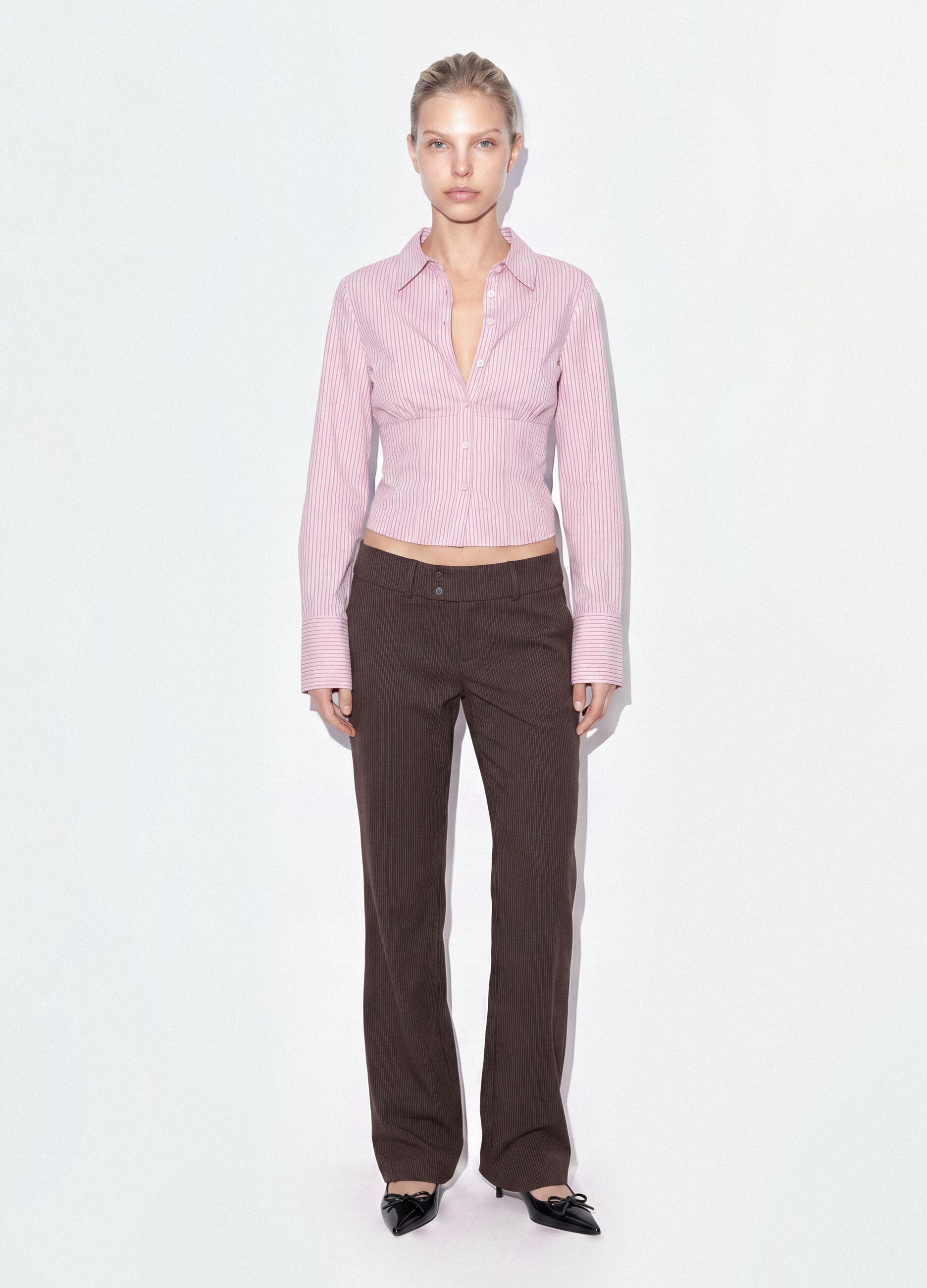 Rosa gestreiftes Slim-Fit-Hemd aus elastischer Baumwolle
